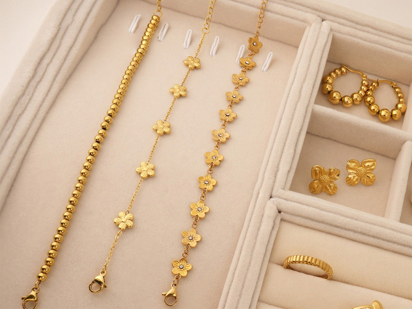 Flower Armband Gold