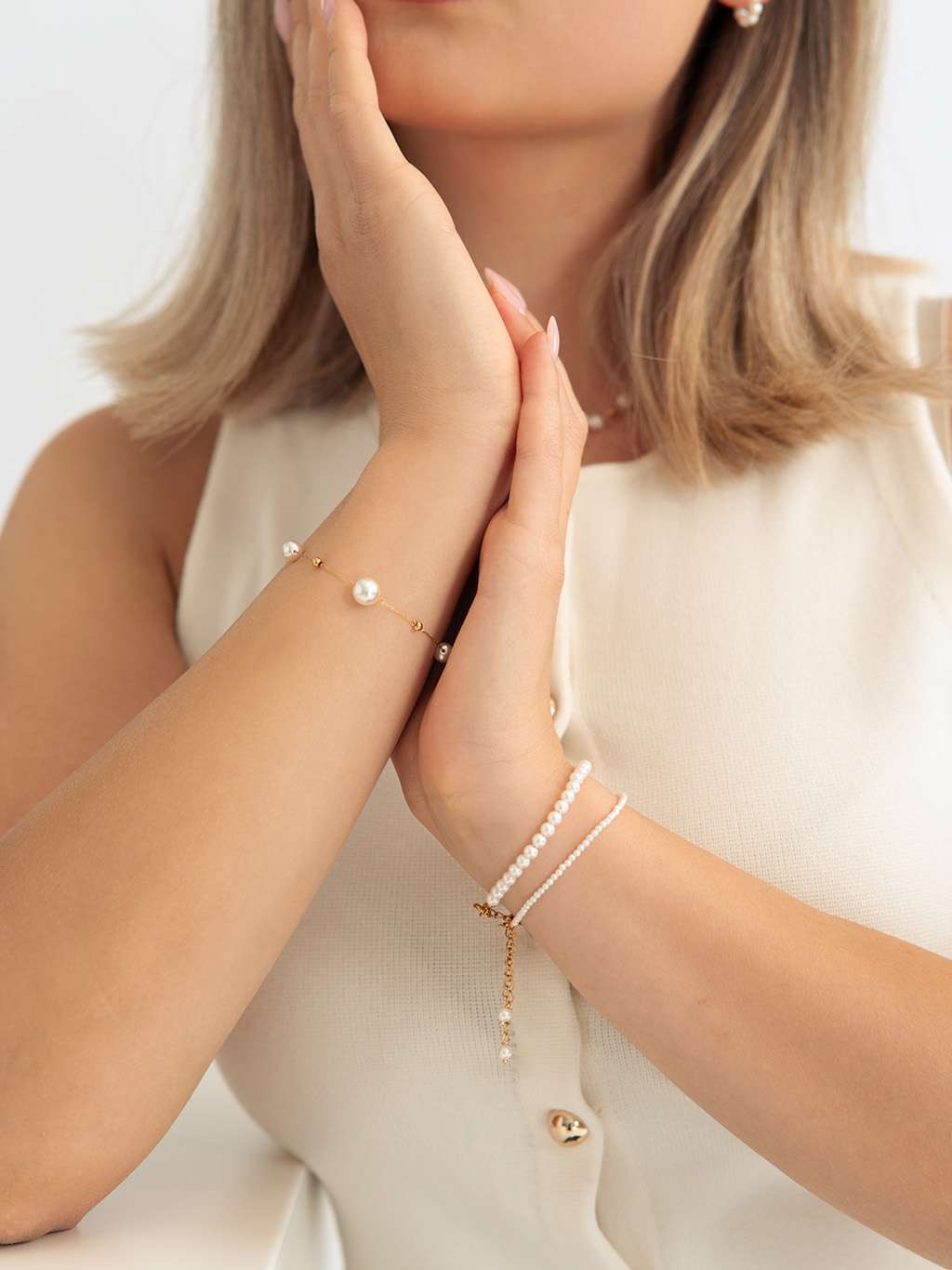4mm Tiny Round Pearl Armband Gold - Dorose | Wasserfester Schmuck, 18K vergoldet