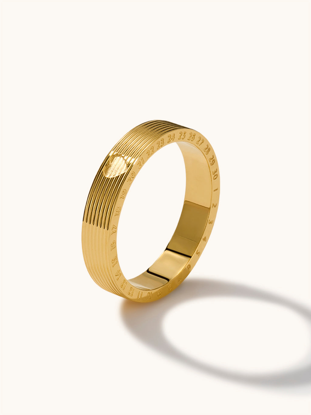 Heart Shape Engraved Ring Gold