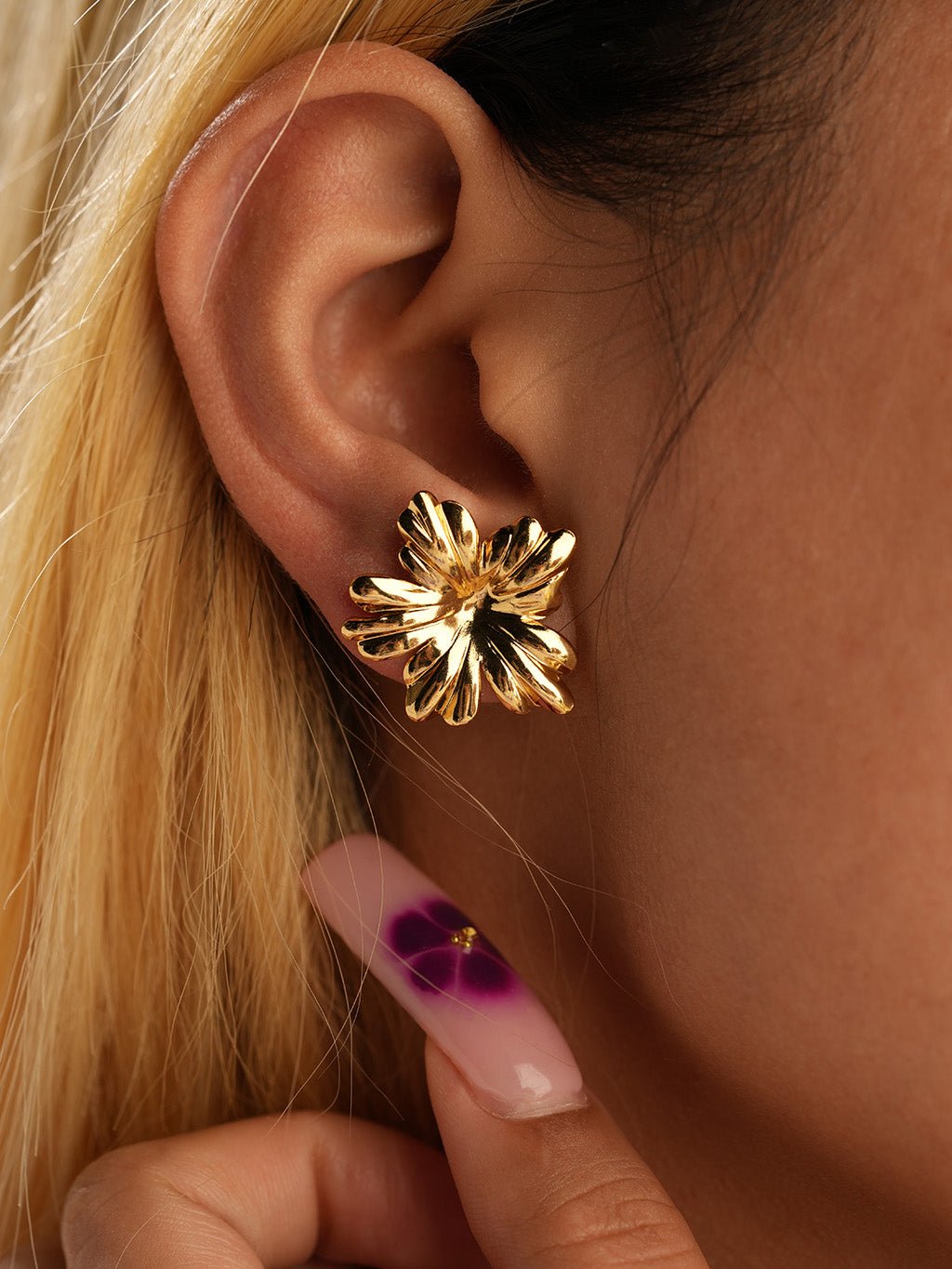 Blooming Flowers Ohrstecker Gold - Dorose | Wasserresistent, kein Verfärben