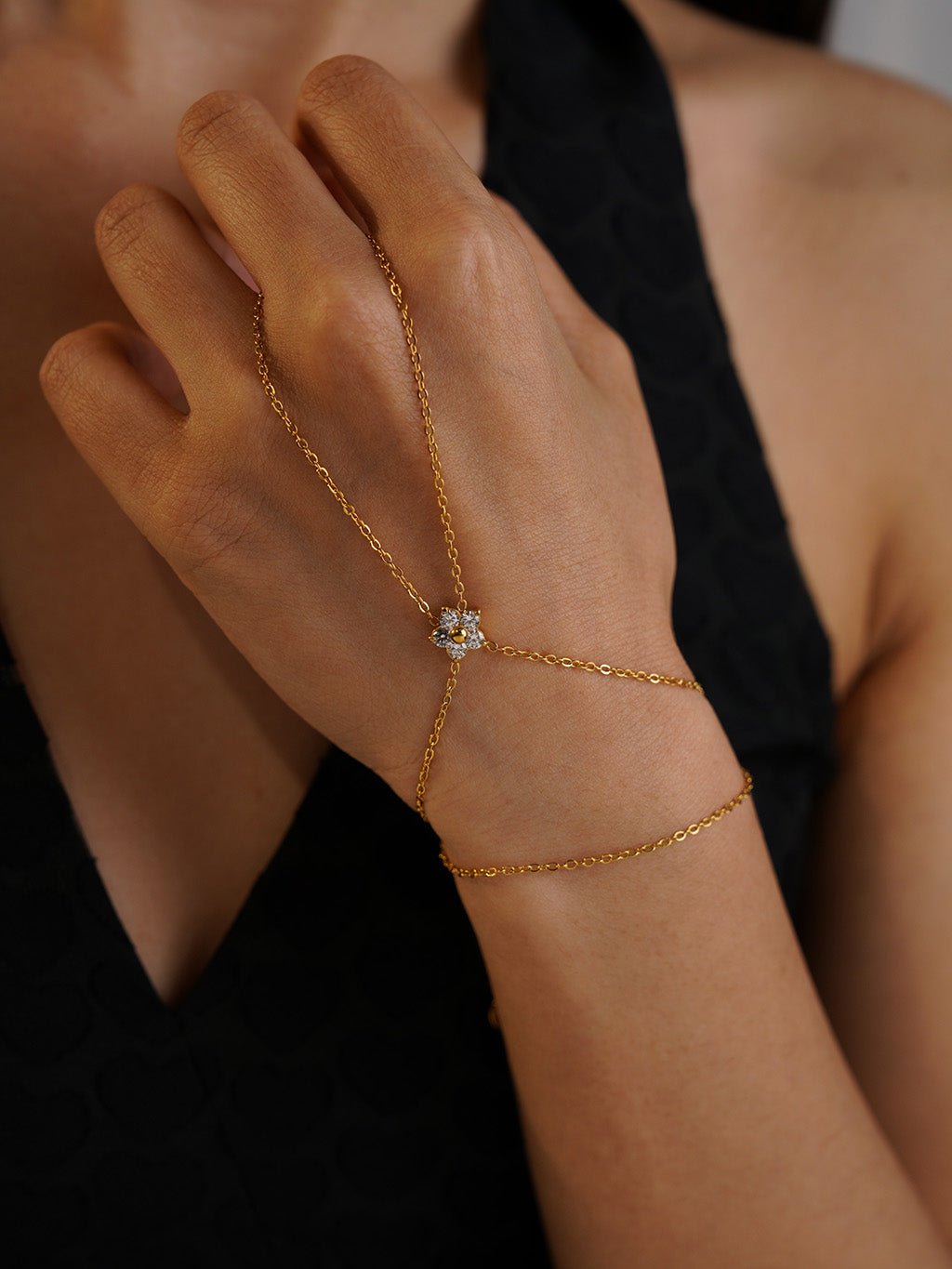 Blütenzirkonia Finger - Armband Gold - Dorose | Wasserresistent, kein Verfärben