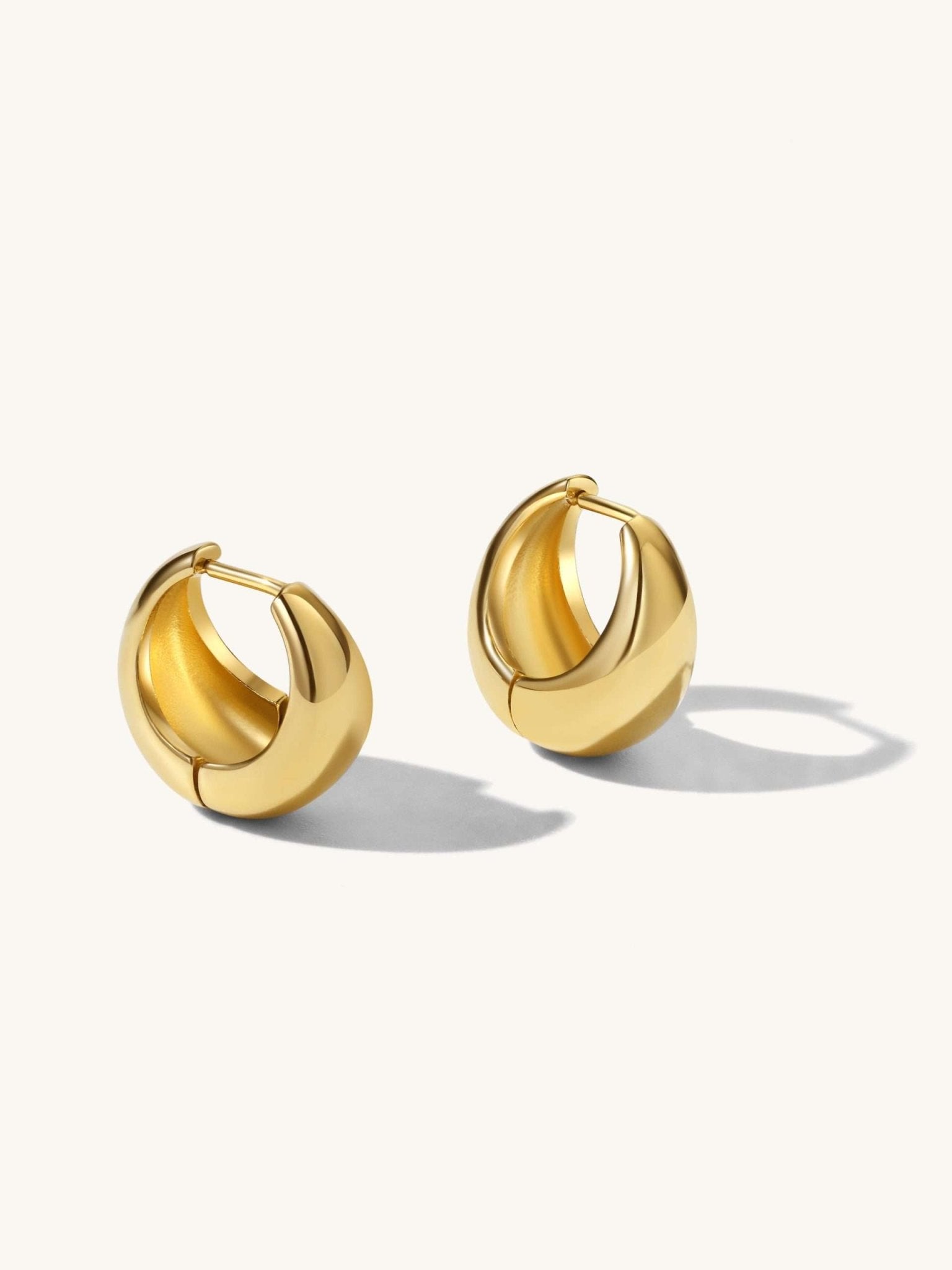 Bullet Ohrringe & Endless Ohrringe Gold Schmuck Set - Dorose | Wasserfester Schmuck, 18K vergoldet