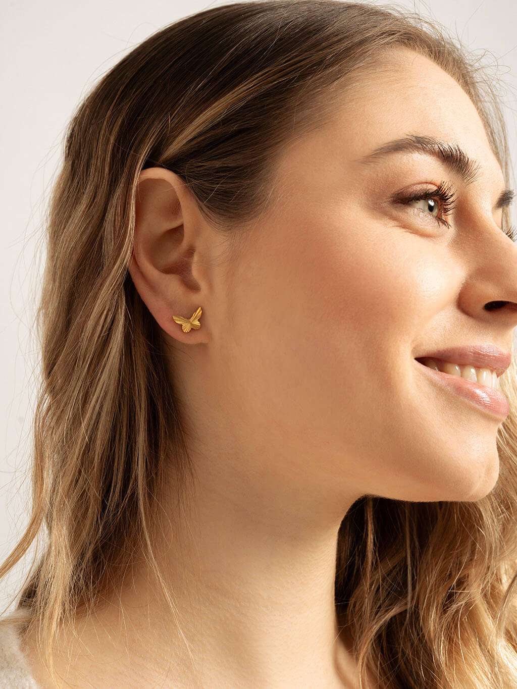 Butterfly Studs Ohrstecker Gold - Dorose | Wasserfester Schmuck, 18K vergoldet