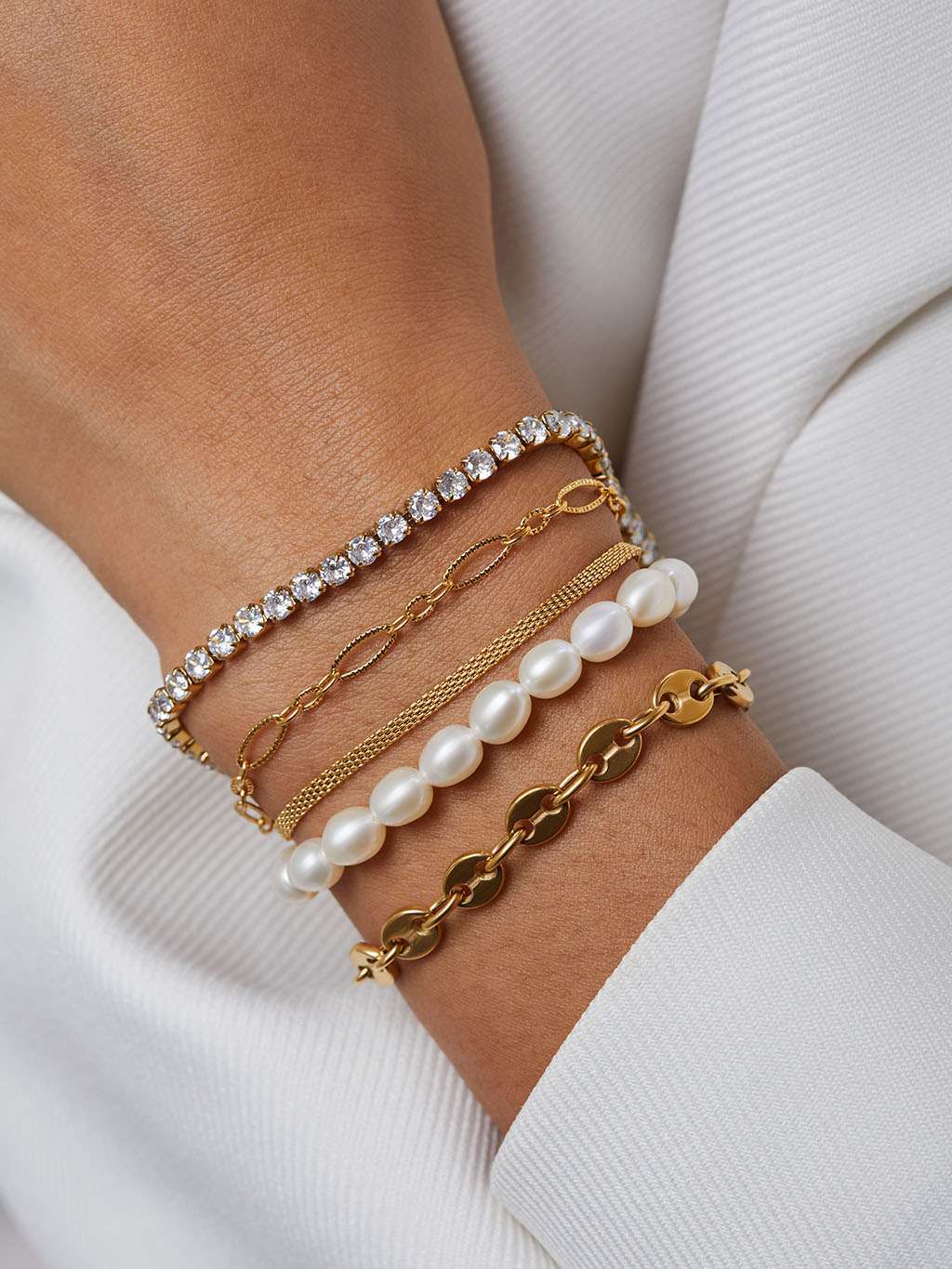Classic Pearls Armband Gold - Dorose | Wasserfester Schmuck, 18K vergoldet