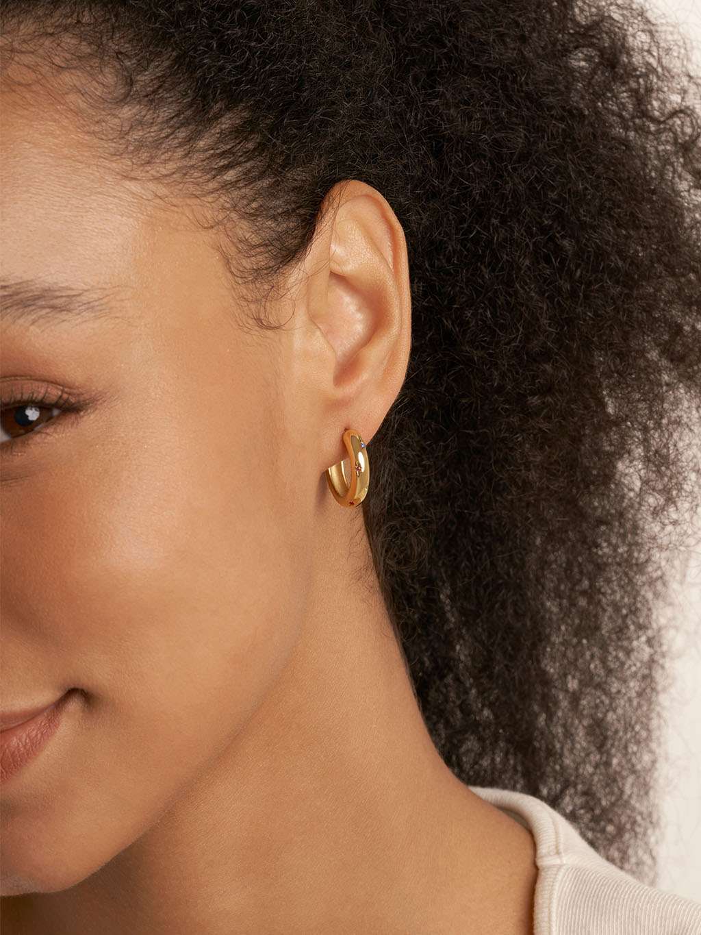 Color Ohrstecker Gold - Dorose | Wasserfester Schmuck, 18K vergoldet