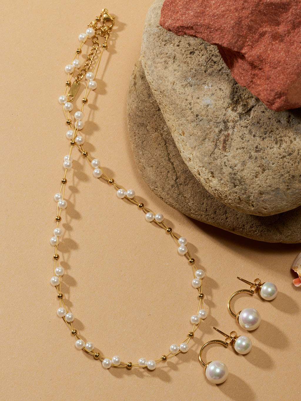 Cross Pearls Kette Gold - Dorose | Wasserfester Schmuck, 18K vergoldet