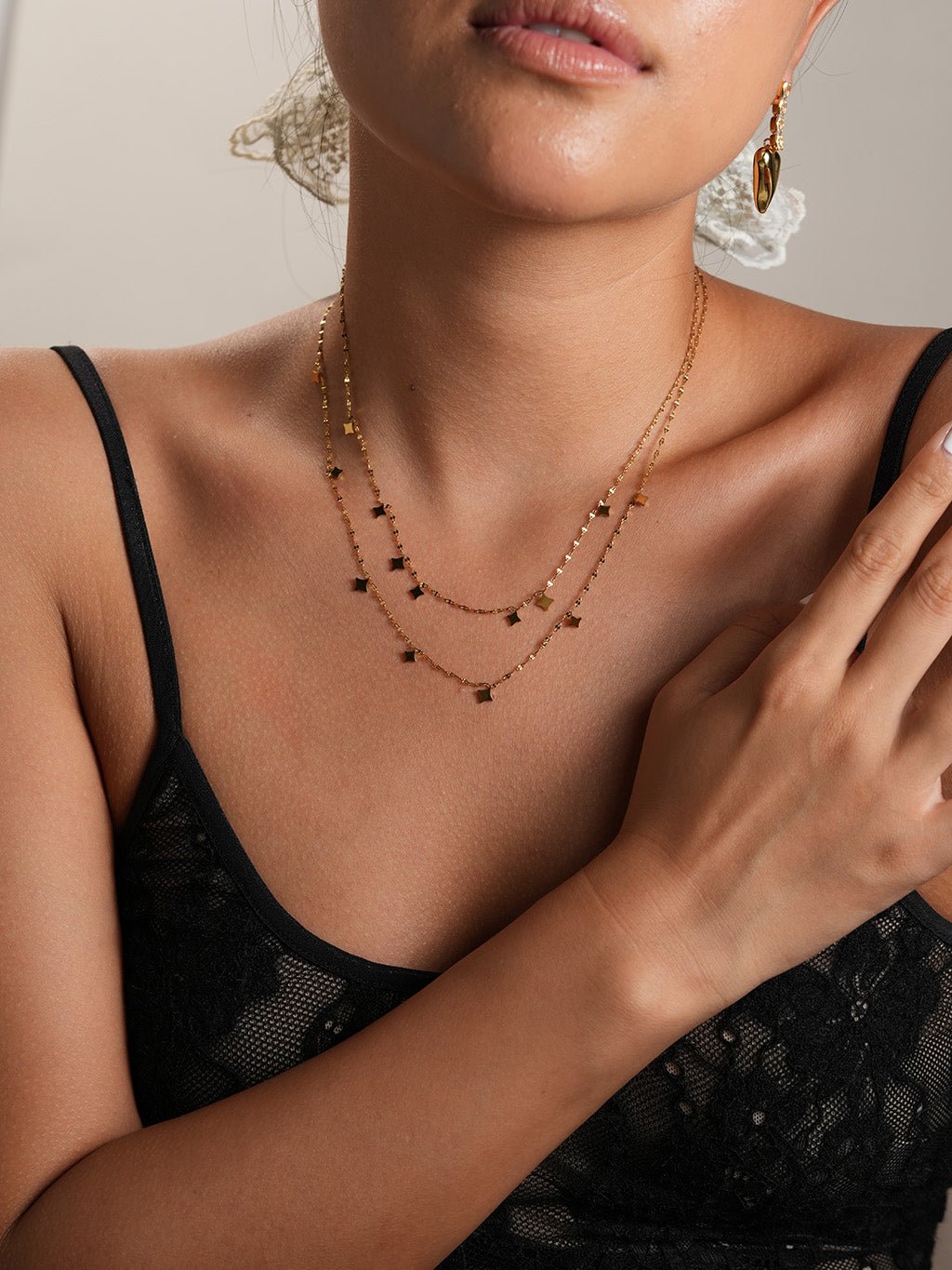 Doppelkette mit Sternen - Anhängern Gold - Dorose | Wasserresistent, kein Verfärben