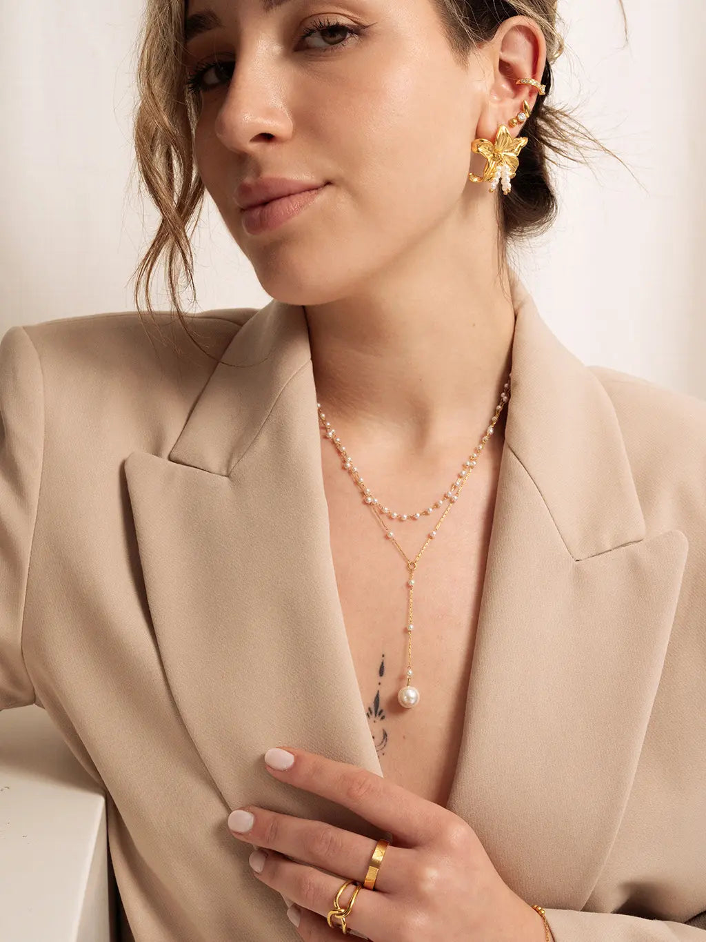 Pearl Station Y-Kette Gold