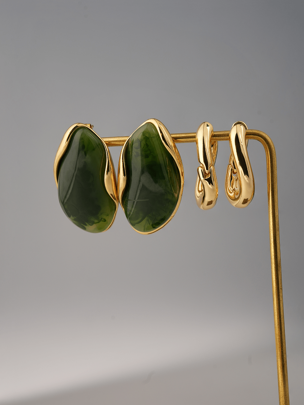 Emerald Oval Earrings - Dorose | Wasserresistent, kein Verfärben