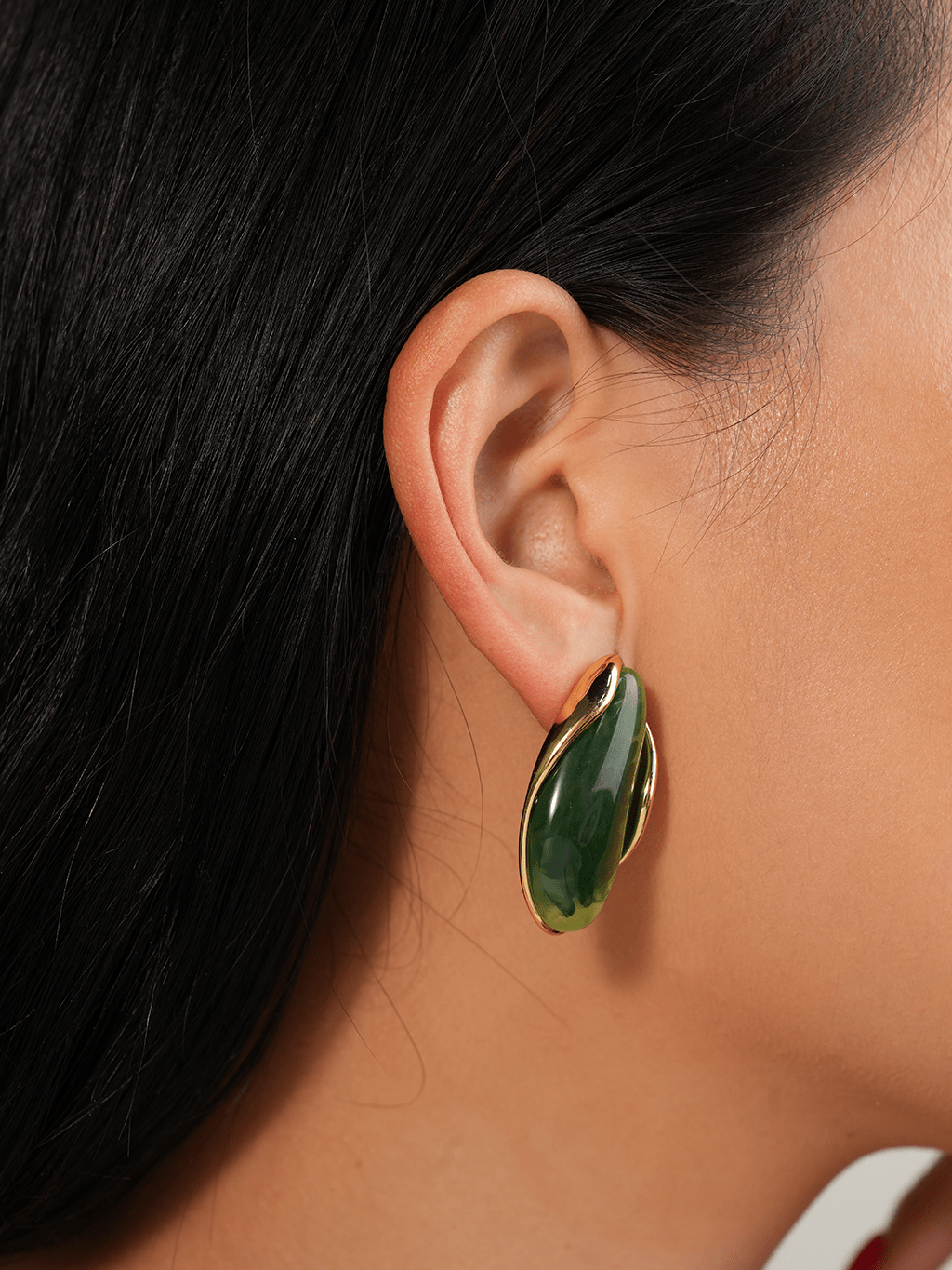 Emerald Oval Earrings - Dorose | Wasserresistent, kein Verfärben