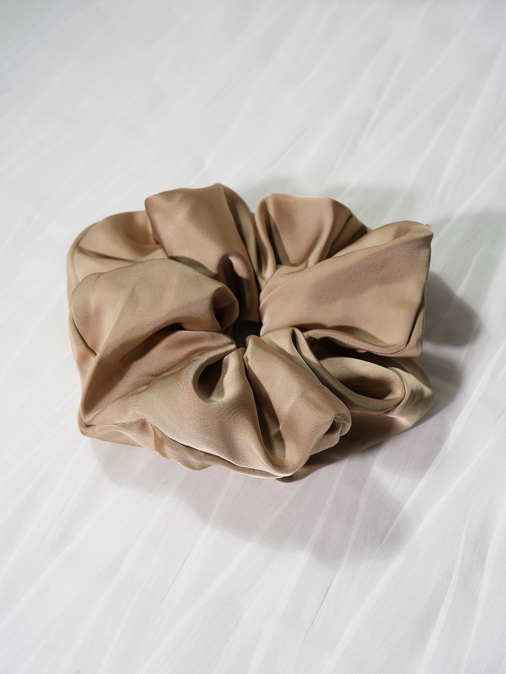 Fluffy Touch Pure Silk Scrunchie - Dorose | Wasserresistent, kein Verfärben