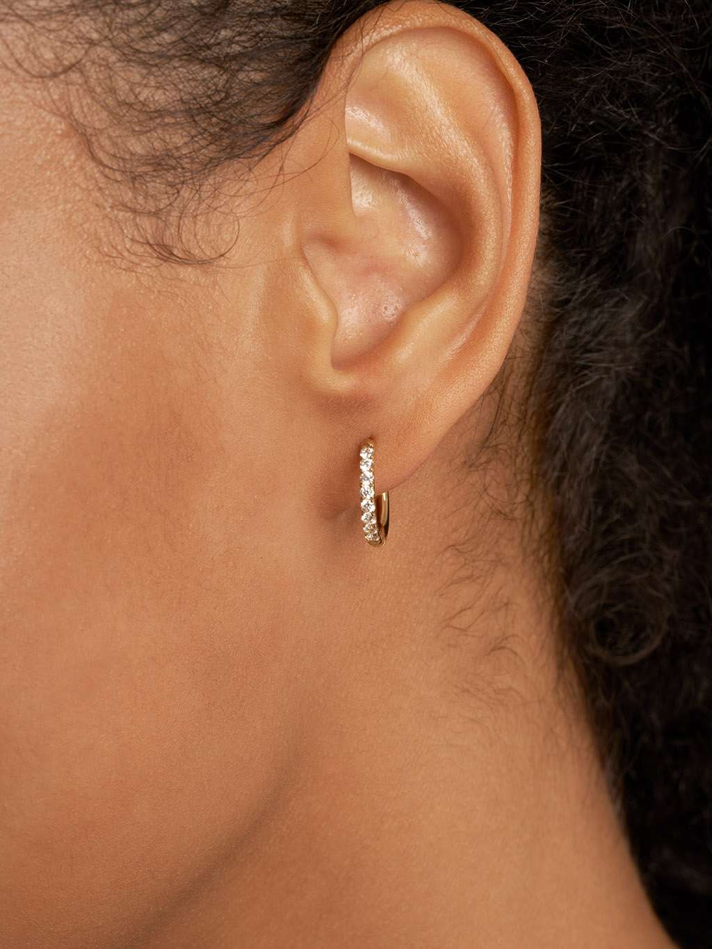 Glamour Kreolen mit Zirkonia Large 12mm Gold & Silber - Dorose | Wasserfester Schmuck, 18K vergoldet