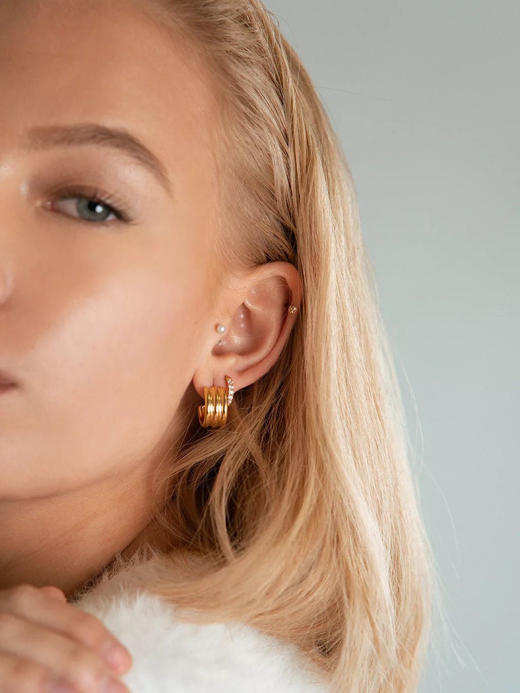 Glamour Kreolen mit Zirkonia Small 8mm Gold & Silber - Dorose | Wasserfester Schmuck, 18K vergoldet
