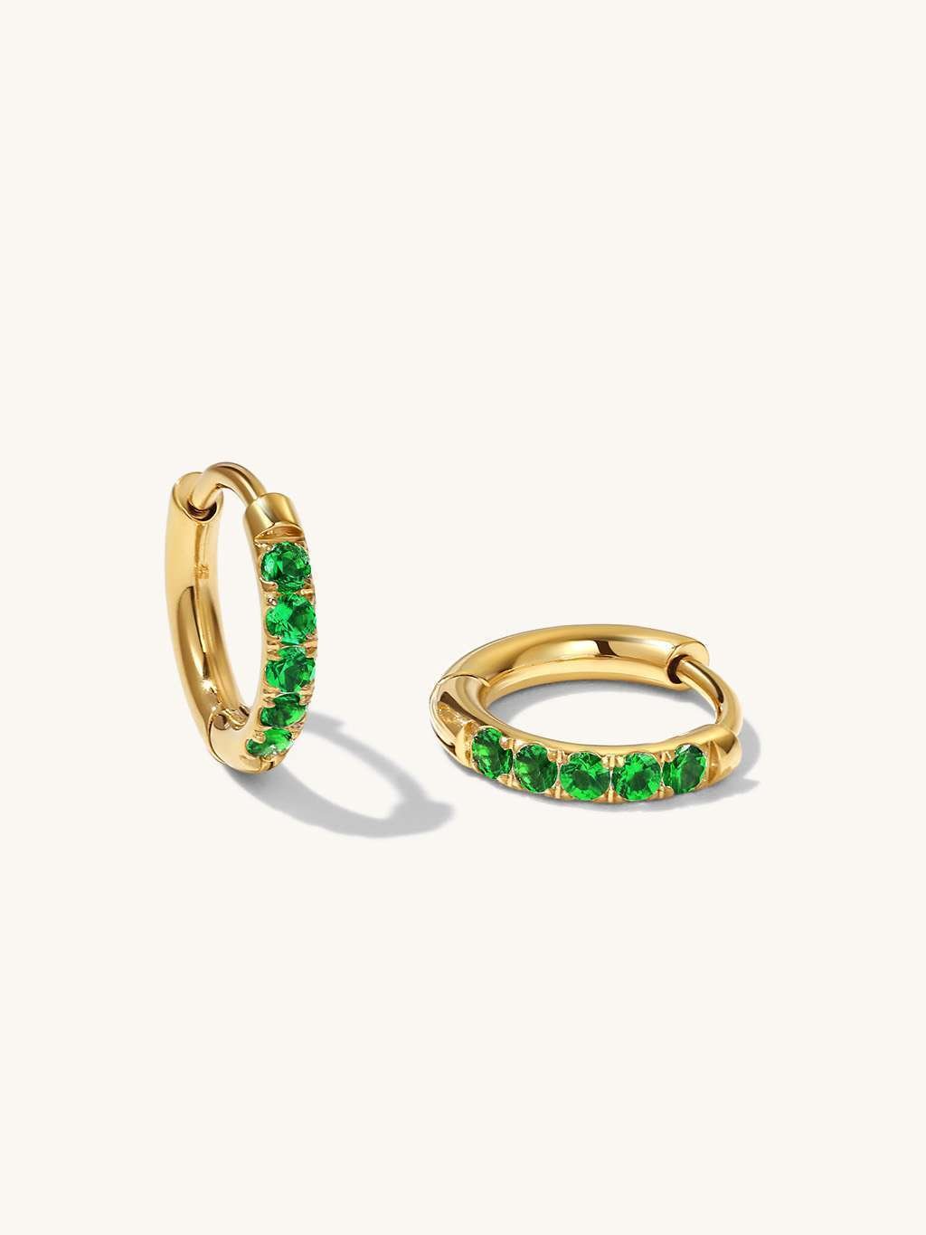 Glamour Kreolen mit Zirkonia Small 8mm Grün - Dorose | Wasserfester Schmuck, 18K vergoldet