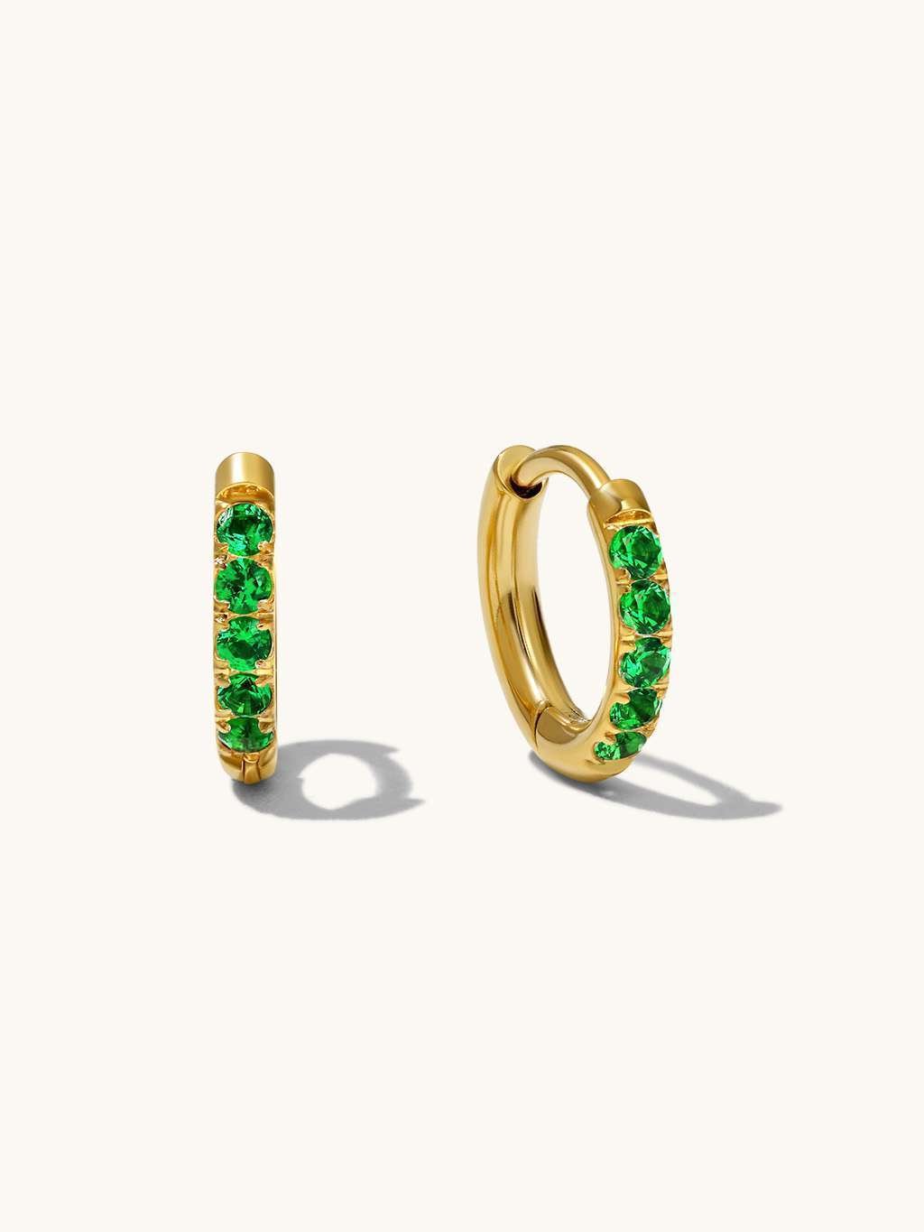Glamour Kreolen mit Zirkonia Small 8mm Grün - Dorose | Wasserfester Schmuck, 18K vergoldet