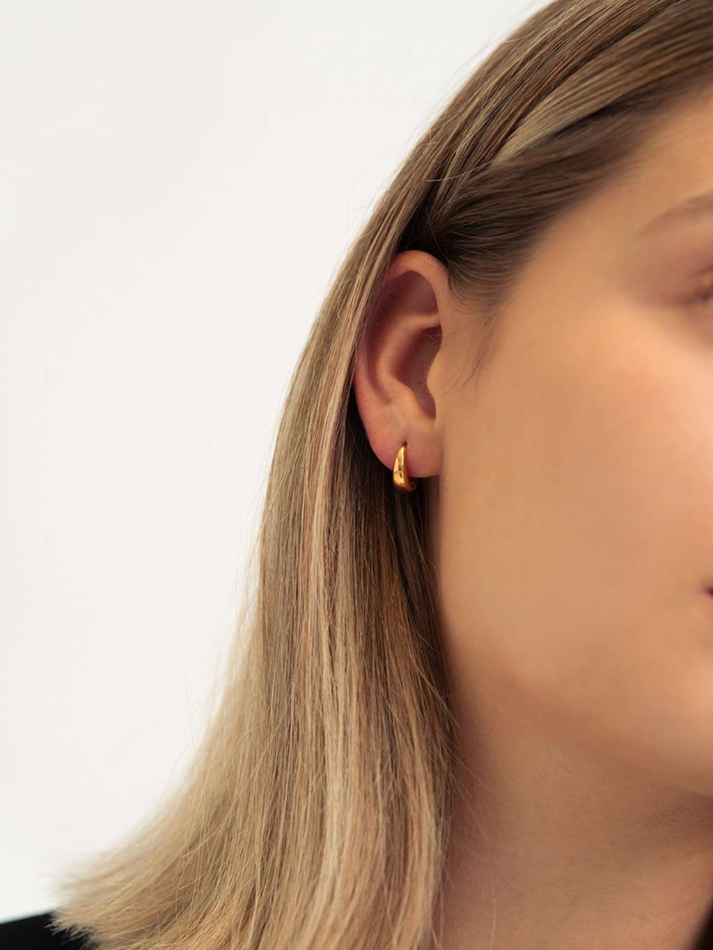 Graceful Dome Small Ohrringe Gold - Dorose | Wasserfester Schmuck, 18K vergoldet