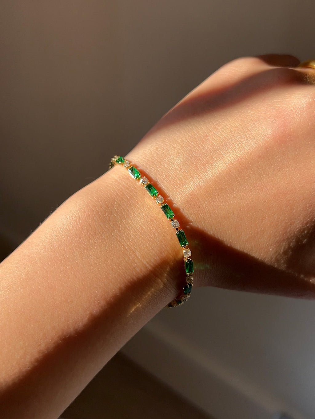 Green Tennis Armband Gold - Dorose | Wasserresistent, kein Verfärben