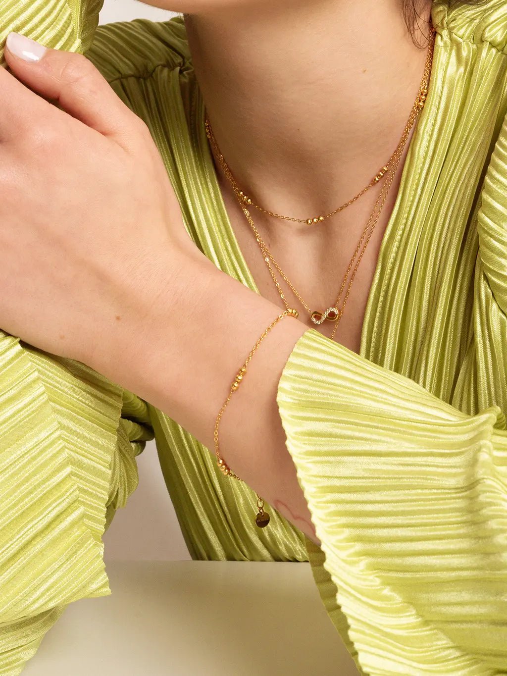 Hey Happiness Armband Gold - Dorose | Wasserfester Schmuck, 18K vergoldet