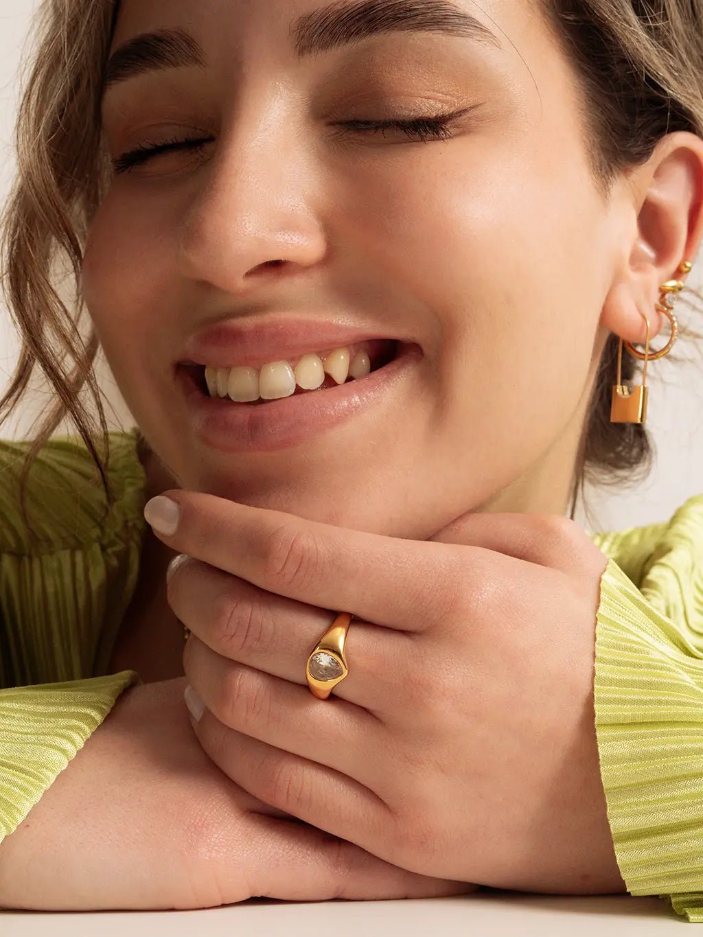 Lock Ohrringe Gold - Dorose | Wasserfester Schmuck, 18K vergoldet