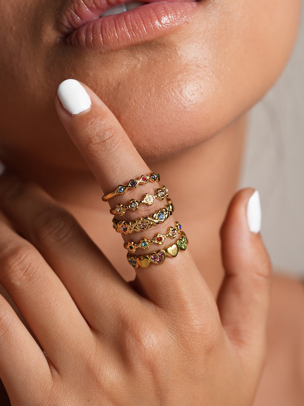 Offener Ring mit Farb - Zirkonia Gold - Dorose | Wasserresistent, kein Verfärben