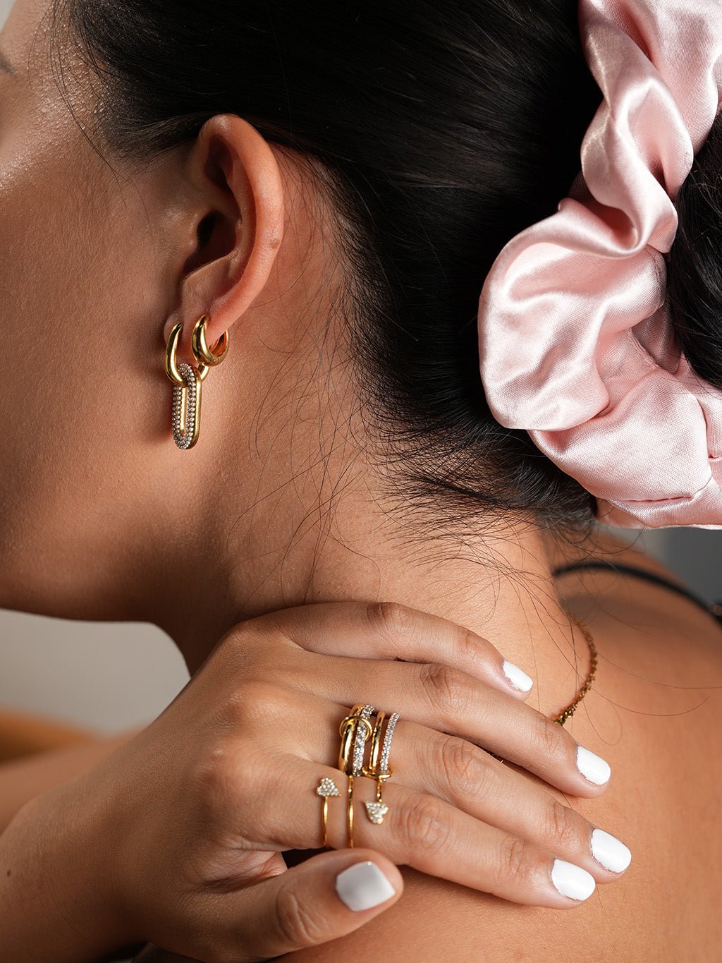 Pearl Dangle Ohrringe Gold - Dorose | Wasserresistent, kein Verfärben