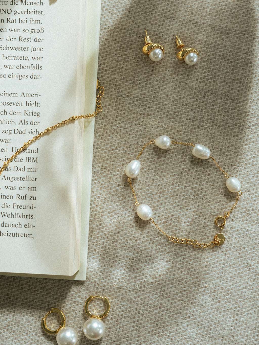 Pearl Satellite Armband Gold - Dorose | Wasserfester Schmuck, 18K vergoldet