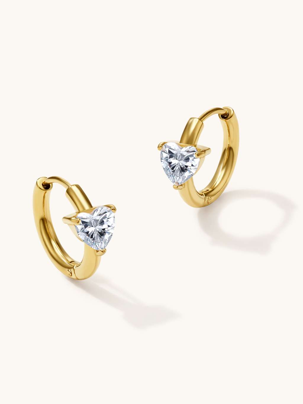 Shiny Heart Hoop Ohrringe Gold - Dorose | Wasserfester Schmuck, 18K vergoldet