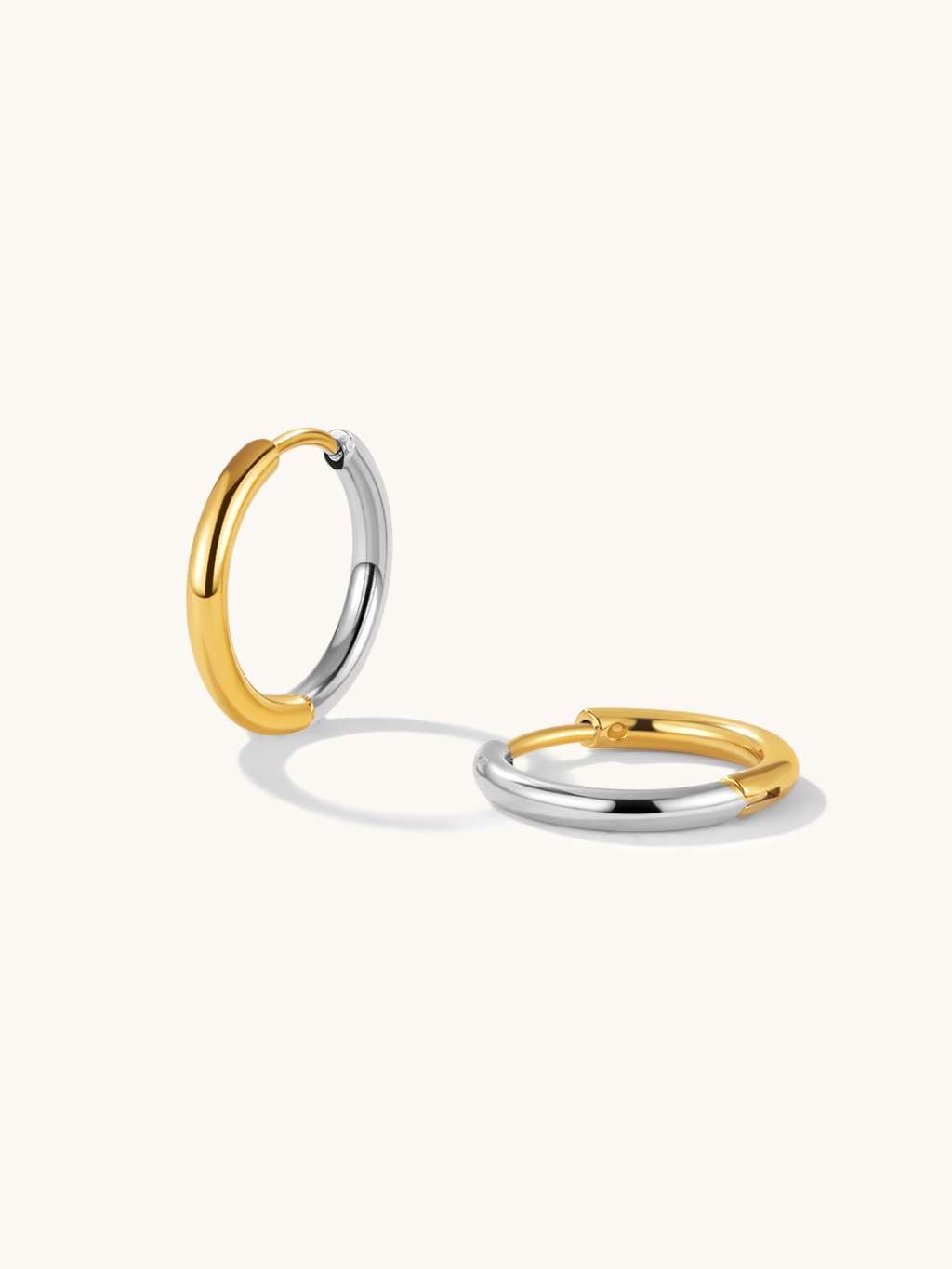 Smooth Two - Tone Hoop Ohrringe Gold Silber - Dorose | Wasserfester Schmuck, 18K vergoldet