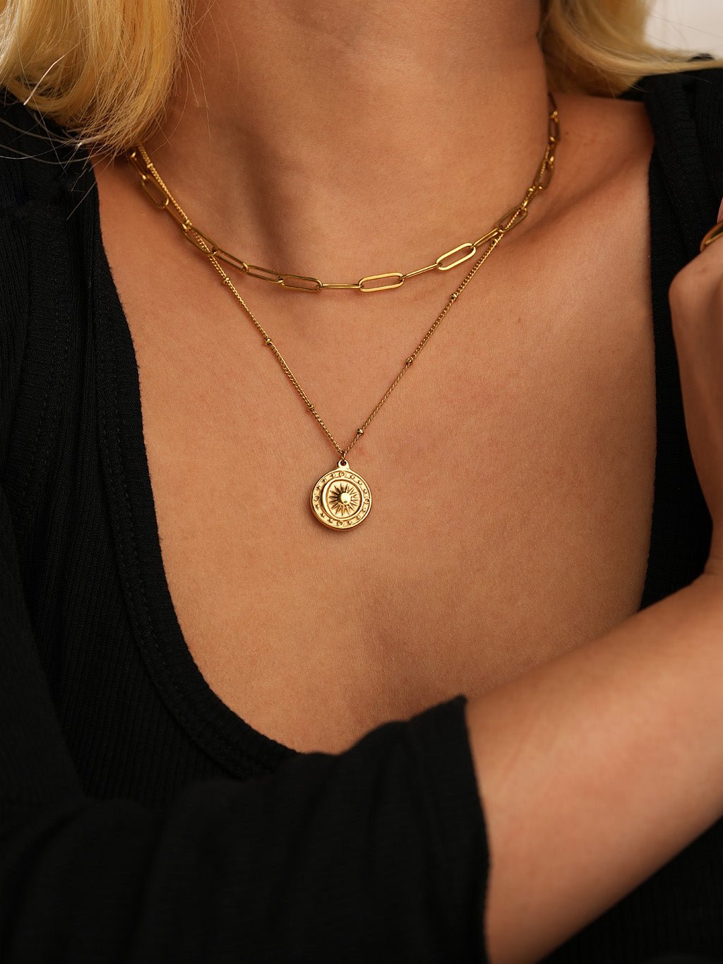 Sonnenmedaillon Kette Gold - Dorose | Wasserresistent, kein Verfärben