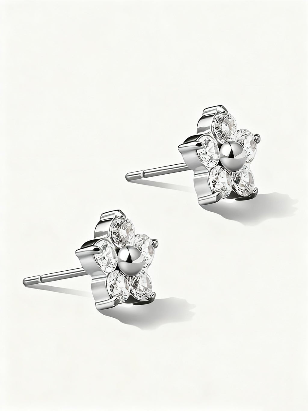 Sparkling Flower Ohrstecker Gold Silber - Dorose | Wasserresistent, kein Verfärben
