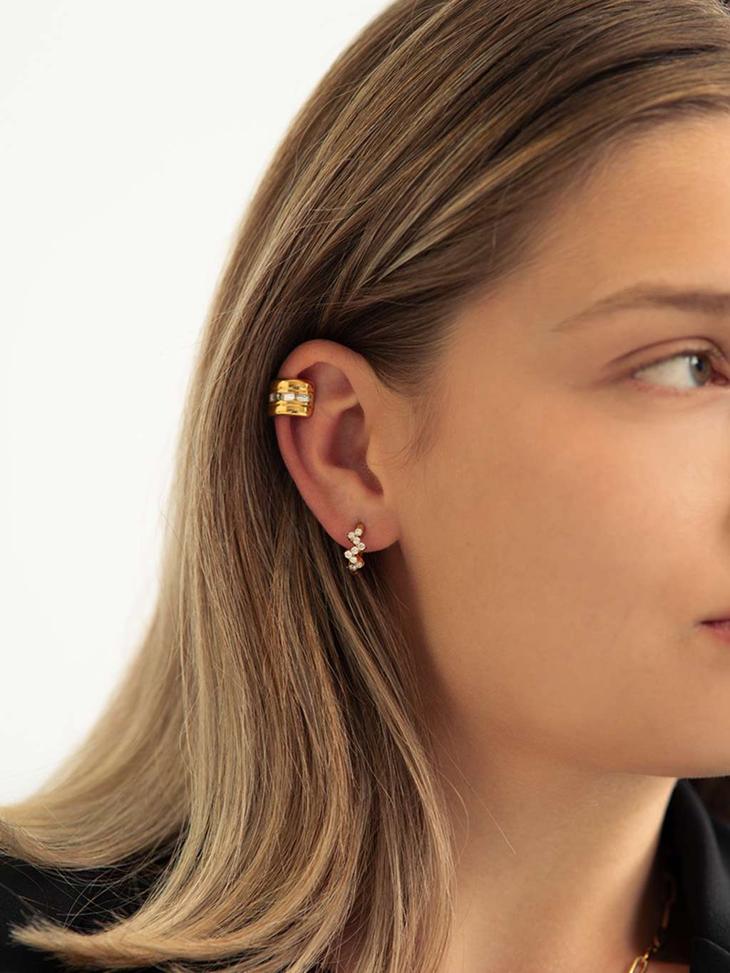 Sparkling Wave Hoop Ohrringe Gold 11mm - Dorose | Wasserfester Schmuck, 18K vergoldet