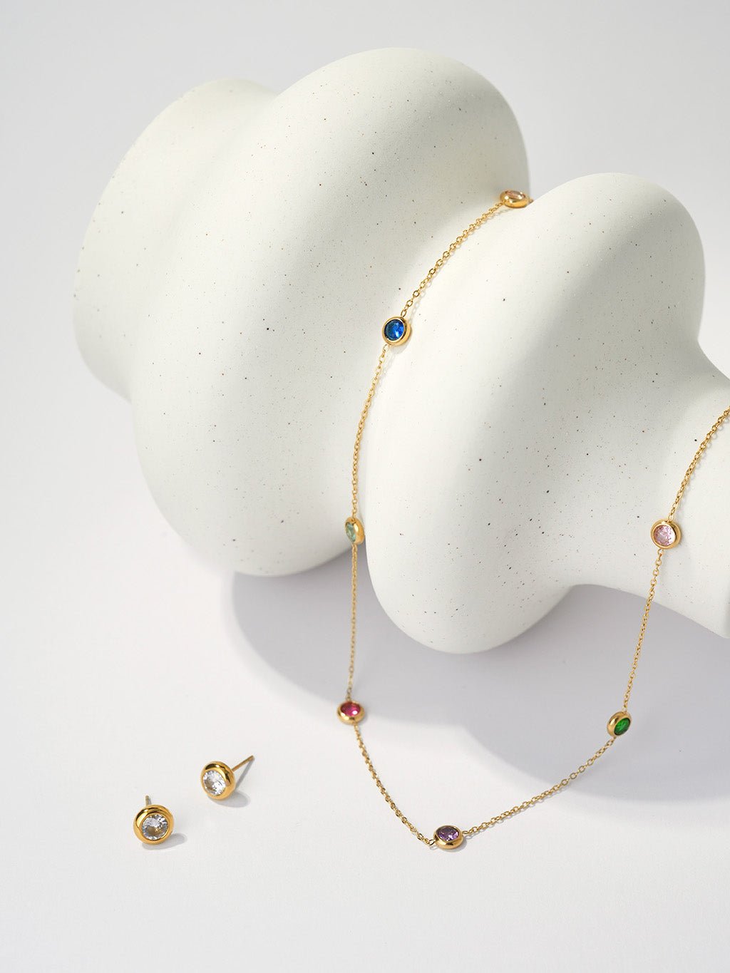 Spirit Ohrstecker Gold - Dorose | Wasserresistent, kein Verfärben