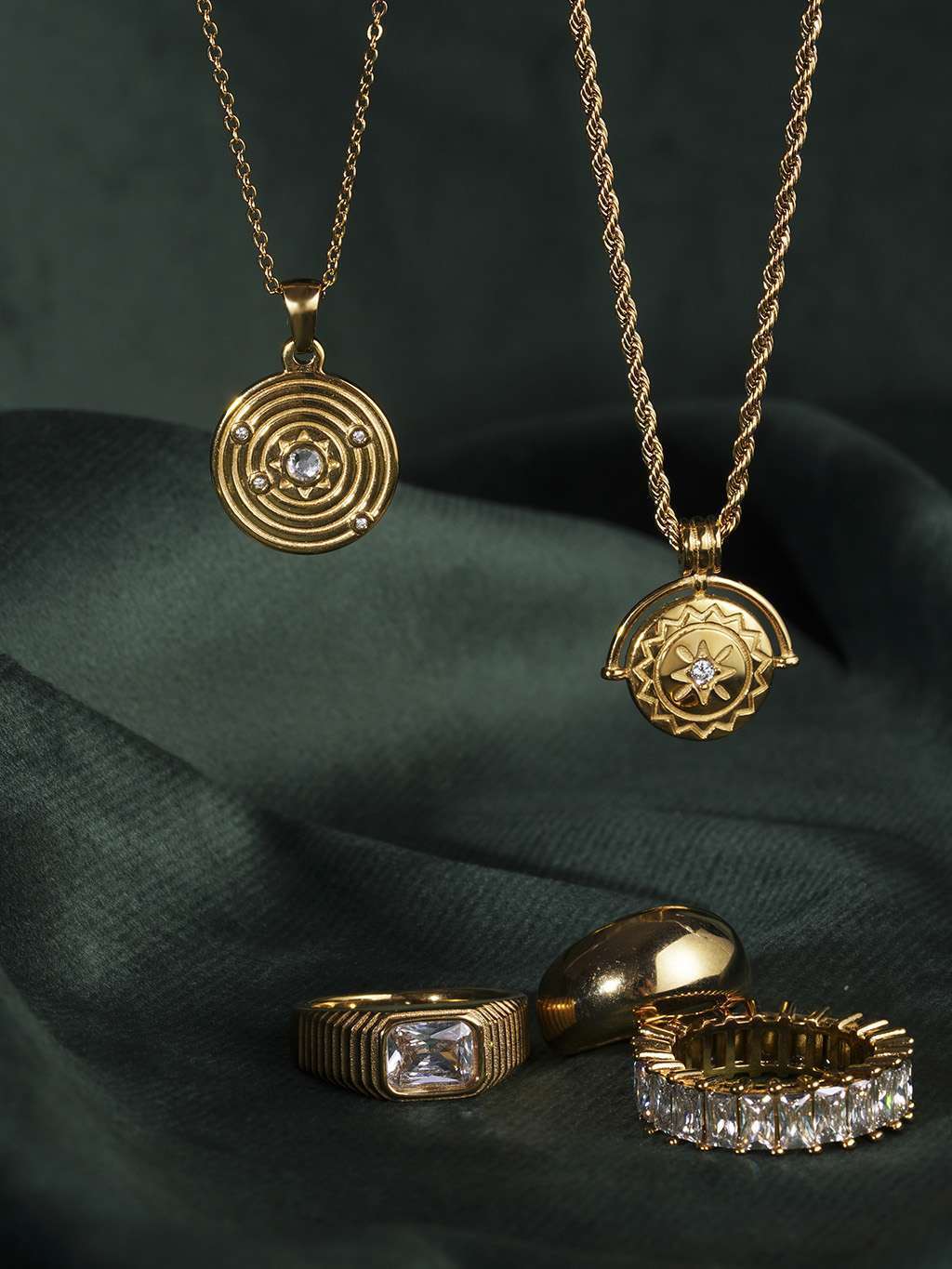 Square Ring mit Zirkonia Gold - Dorose | Wasserfester Schmuck, 18K vergoldet