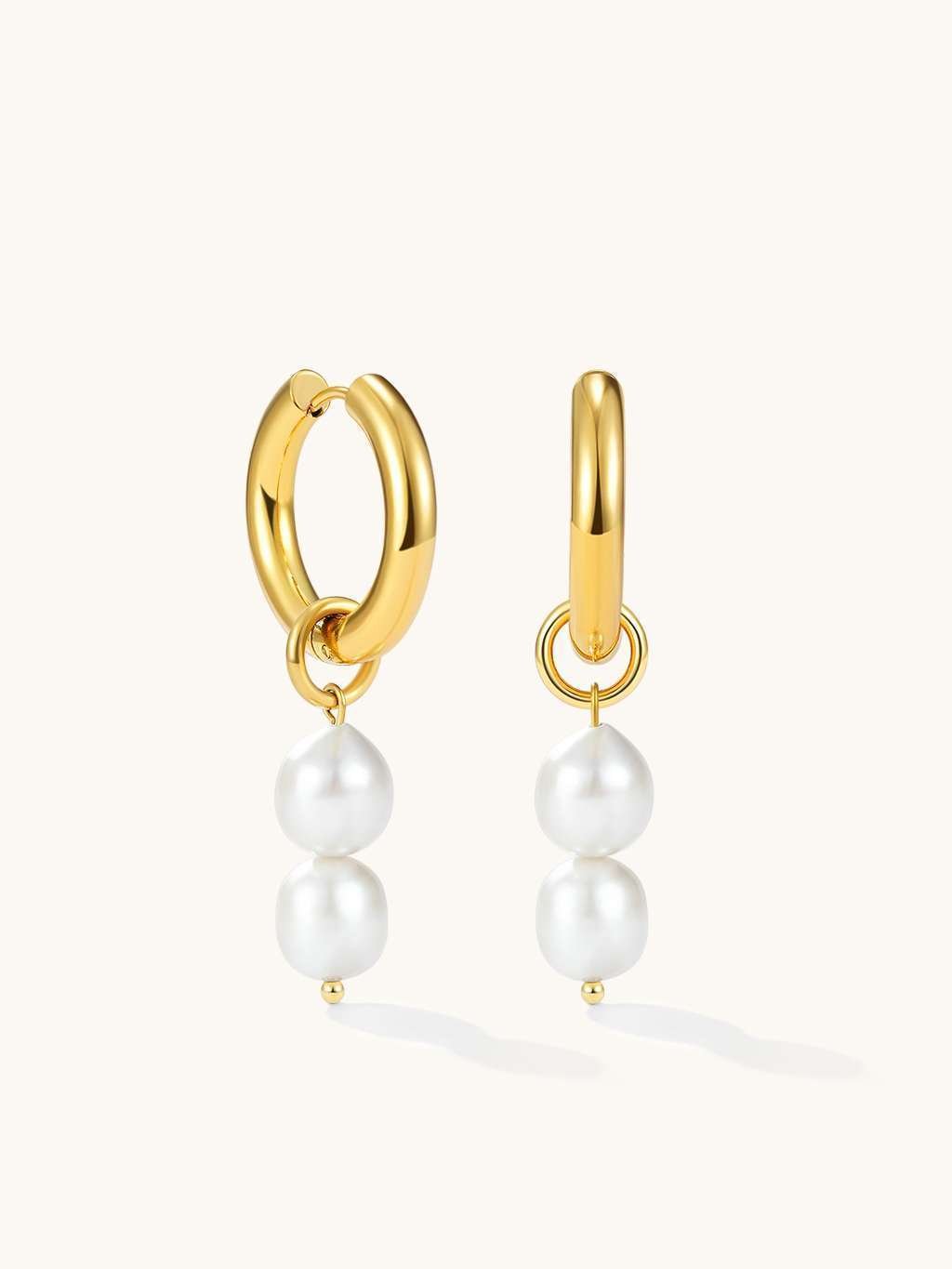 Two Pearl Hoop Ohrringe Gold - Dorose | Wasserfester Schmuck, 18K vergoldet