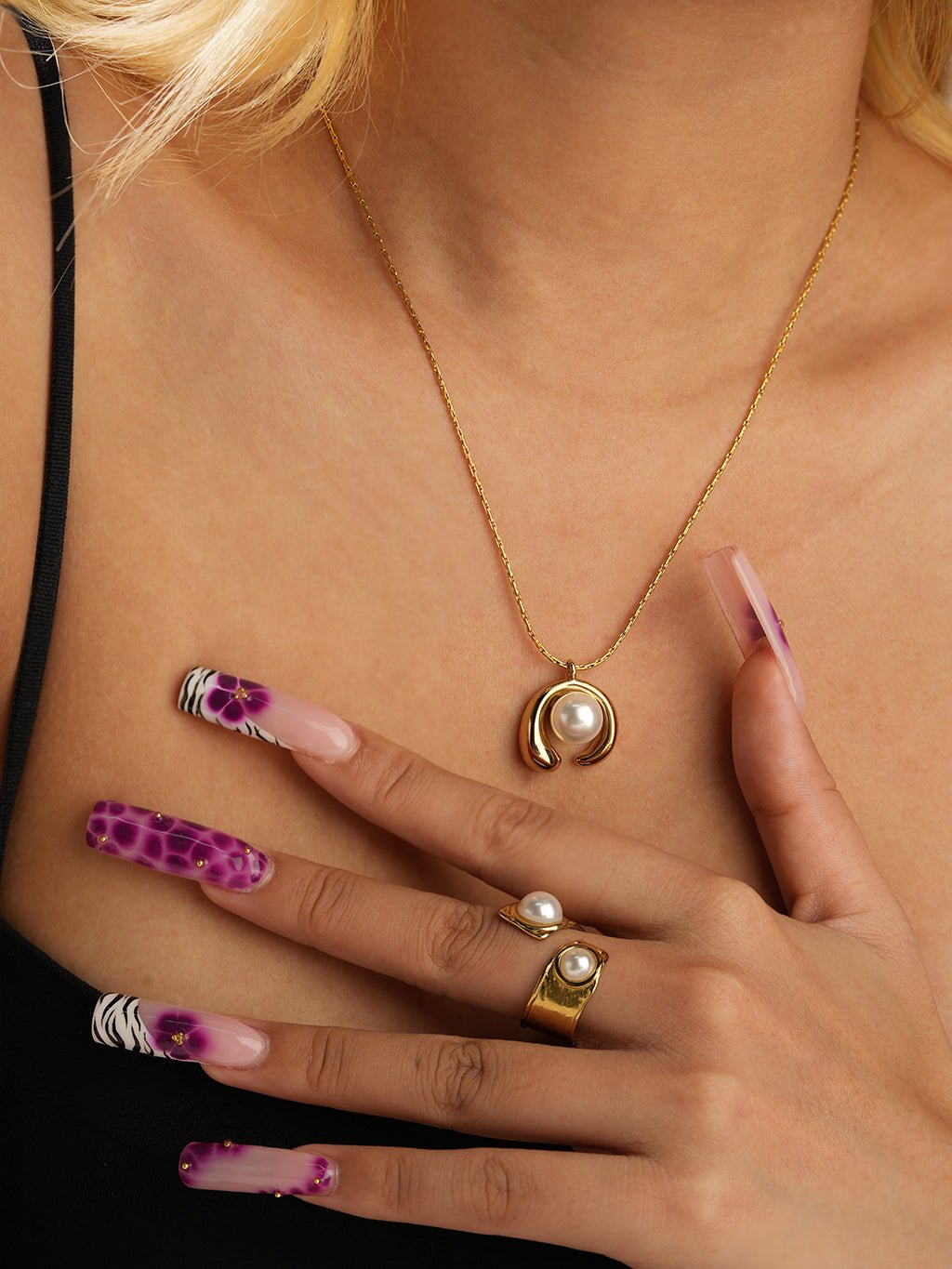 Umarmende Doppelperle Ring Gold - Dorose | Wasserresistent, kein Verfärben