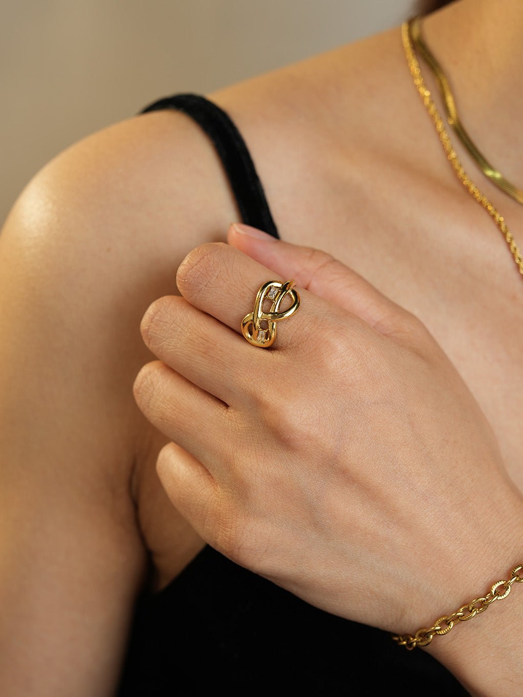 Unbound Glimmer Ring Gold - Dorose | Wasserresistent, kein Verfärben