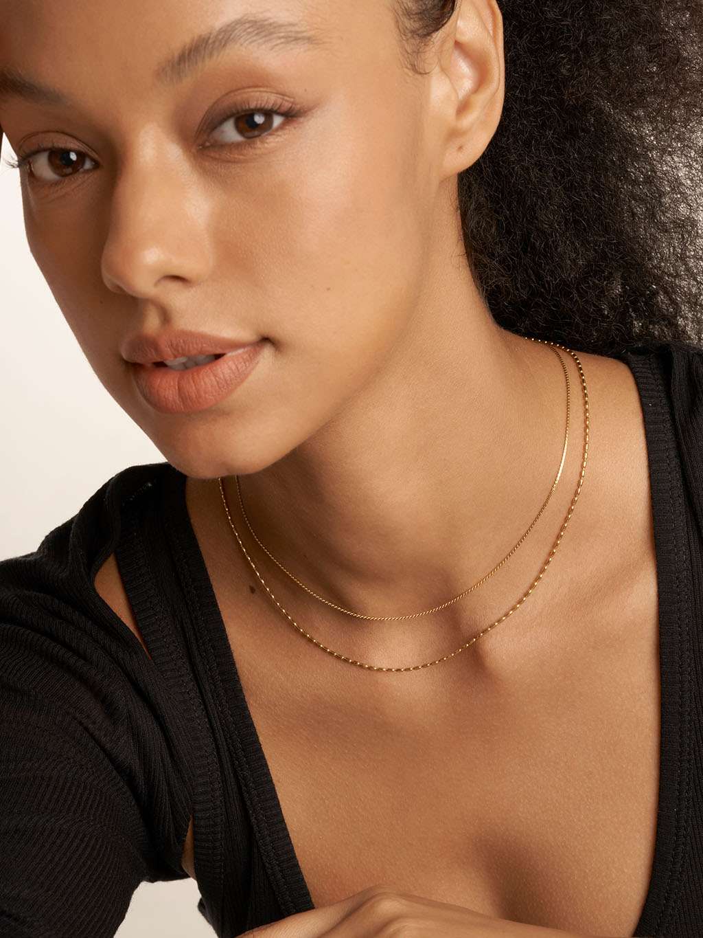 Verdrehte Eleganz - Exquisite Doppelketten mit Weizenkorn - Dorose | Wasserfester Schmuck, 18K vergoldet