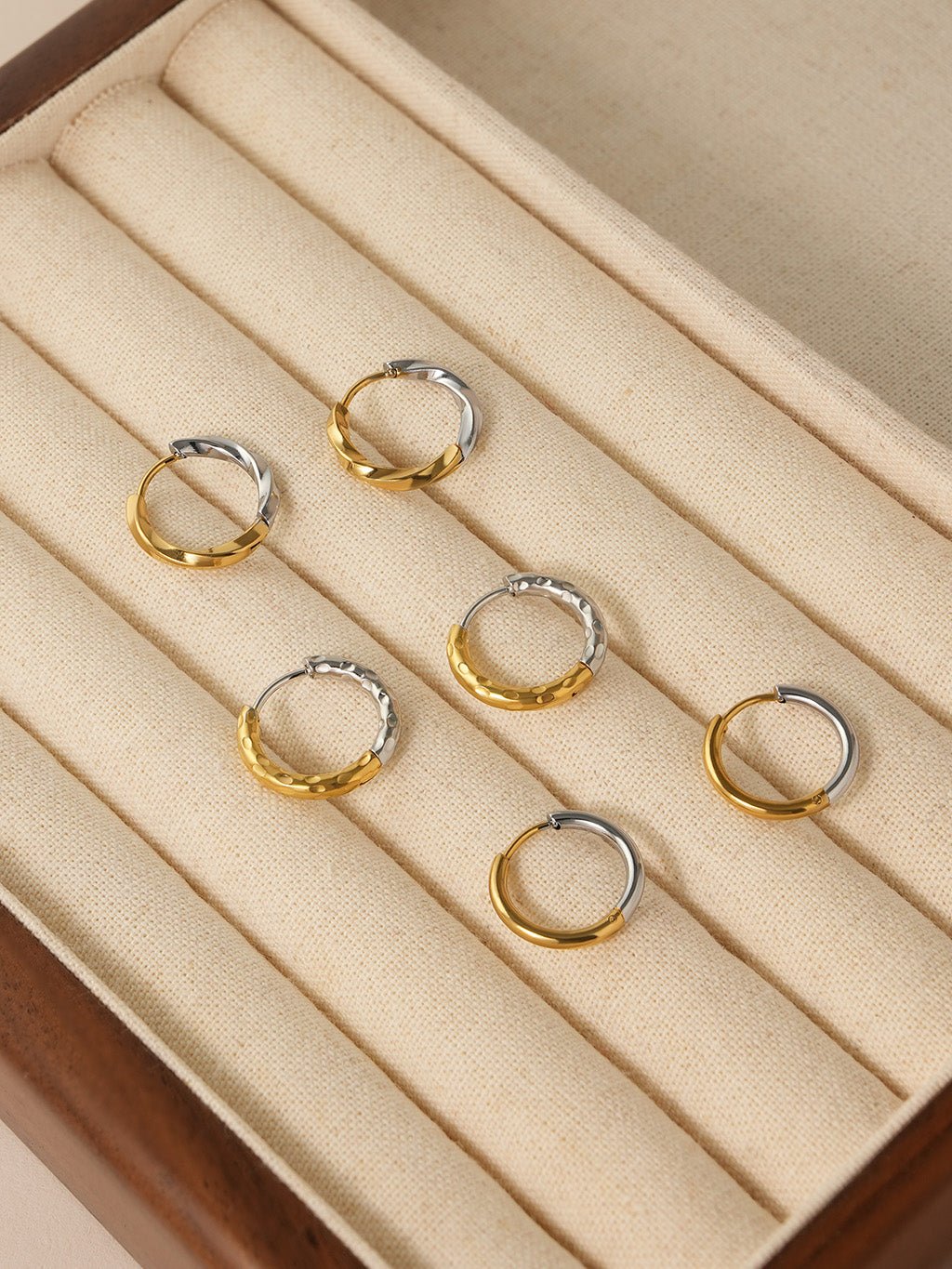 Wave Two - Tone Hoop Ohrringe Gold Silber - Dorose | Wasserresistent, kein Verfärben