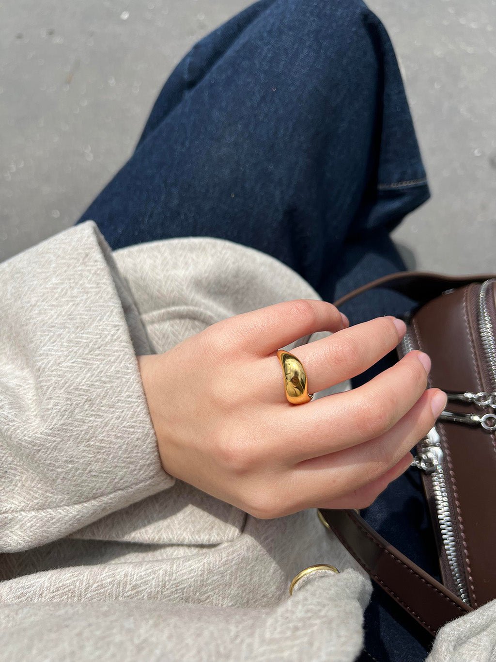 Wavy Bolded Large Ring Gold - Dorose | Wasserresistent, kein Verfärben