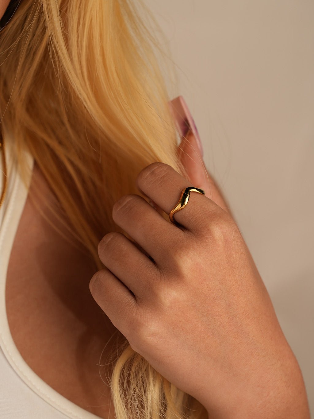 Asymmetrischer Offenring Gold - Dorose | Wasserresistent, kein Verfärben