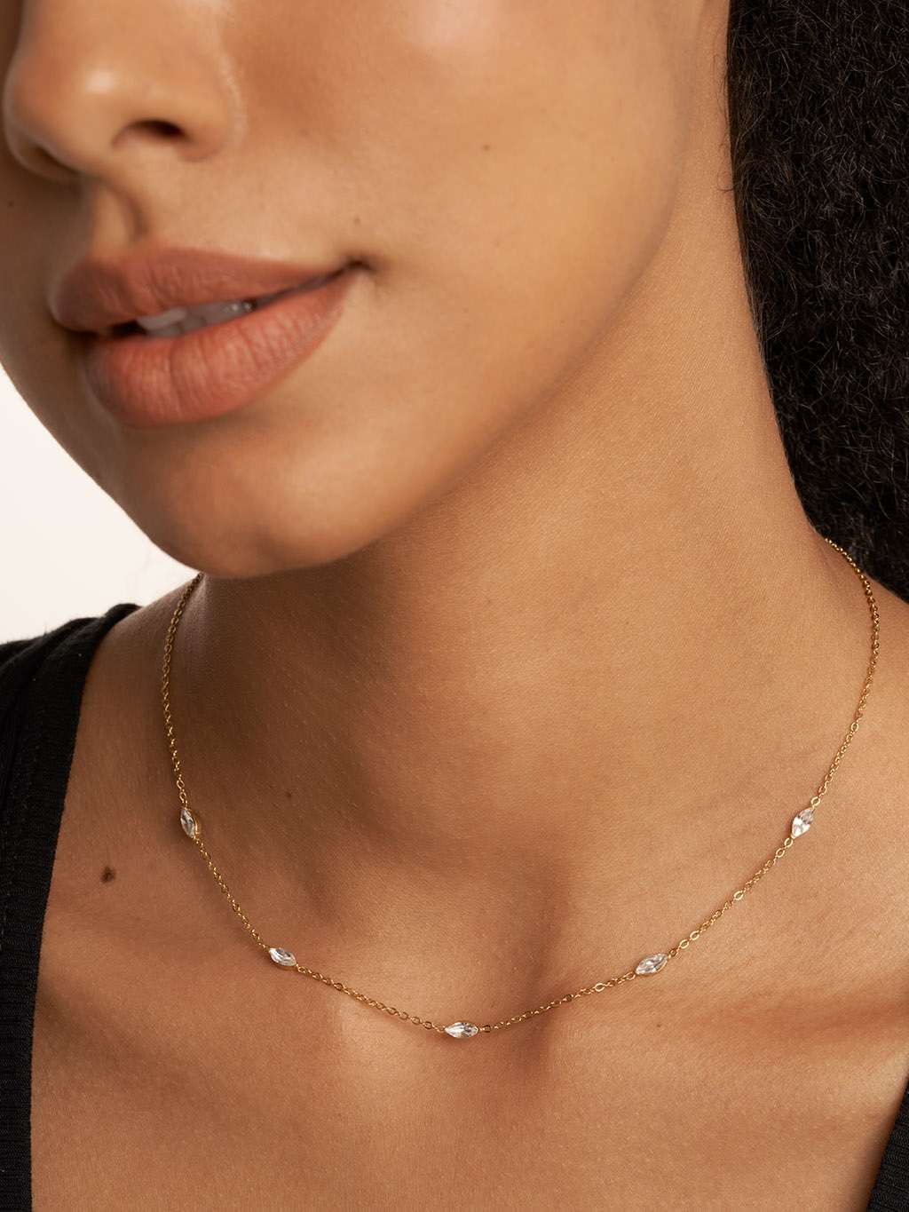 Blatt Halskette mit Zirkonia Gold - Dorose | Wasserfester Schmuck, 18K vergoldet