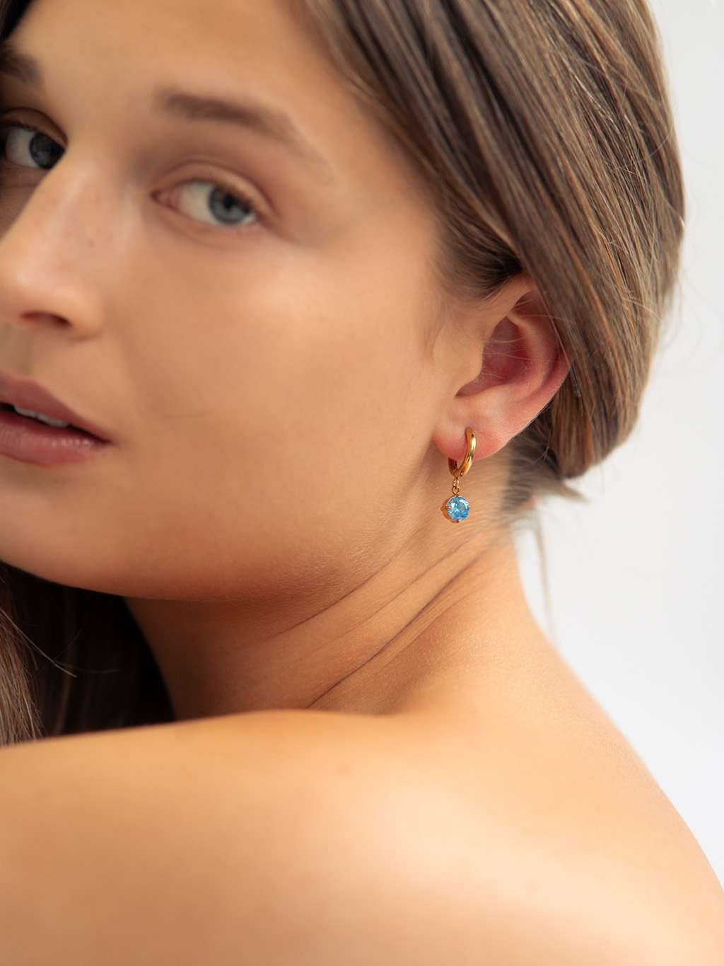 Blue Gentle Shine Hoop Ohrringe Gold 11mm - Dorose | Wasserfester Schmuck, 18K vergoldet