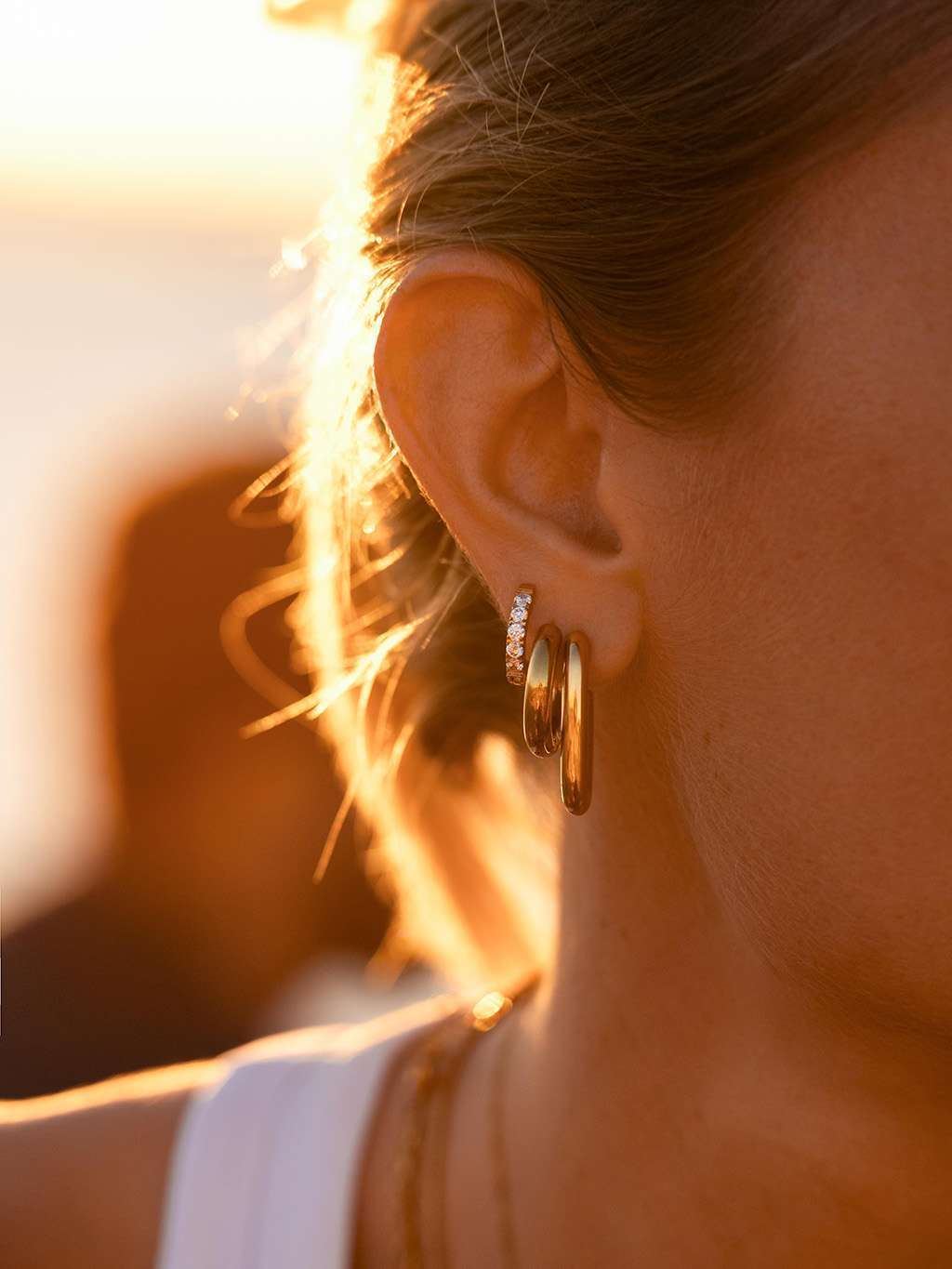 C Ohrringe Gold - Dorose | Wasserfester Schmuck, 18K vergoldet