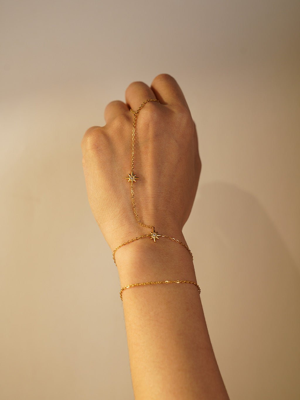 Doppel - Sternzirkonia Finger - Armband Gold - Dorose | Wasserresistent, kein Verfärben
