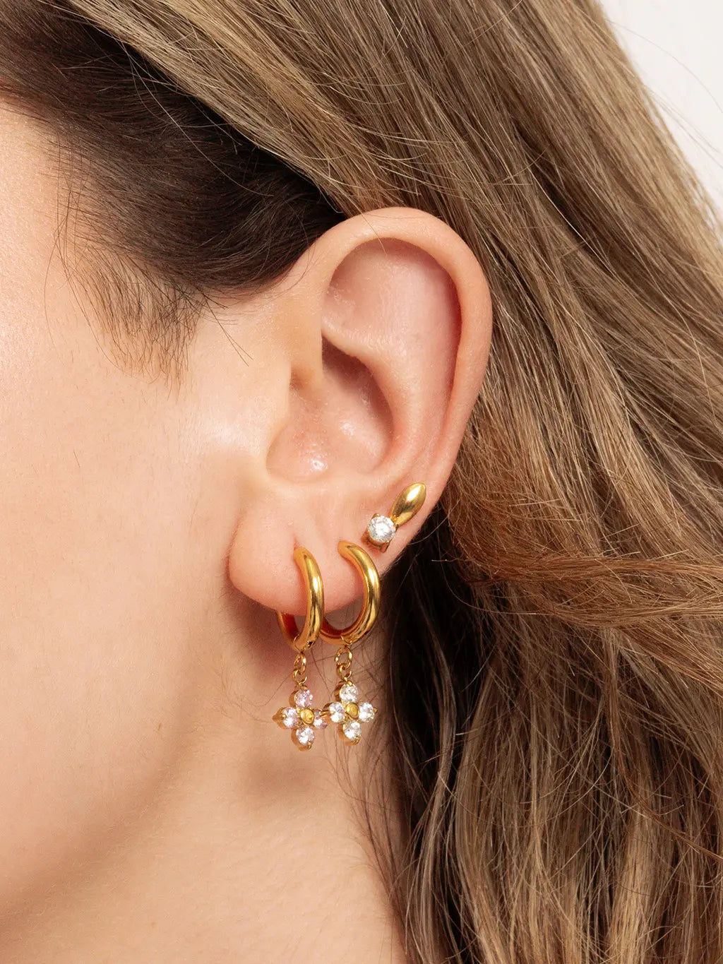 Lucky Flower Hoops Ohrringe Gold