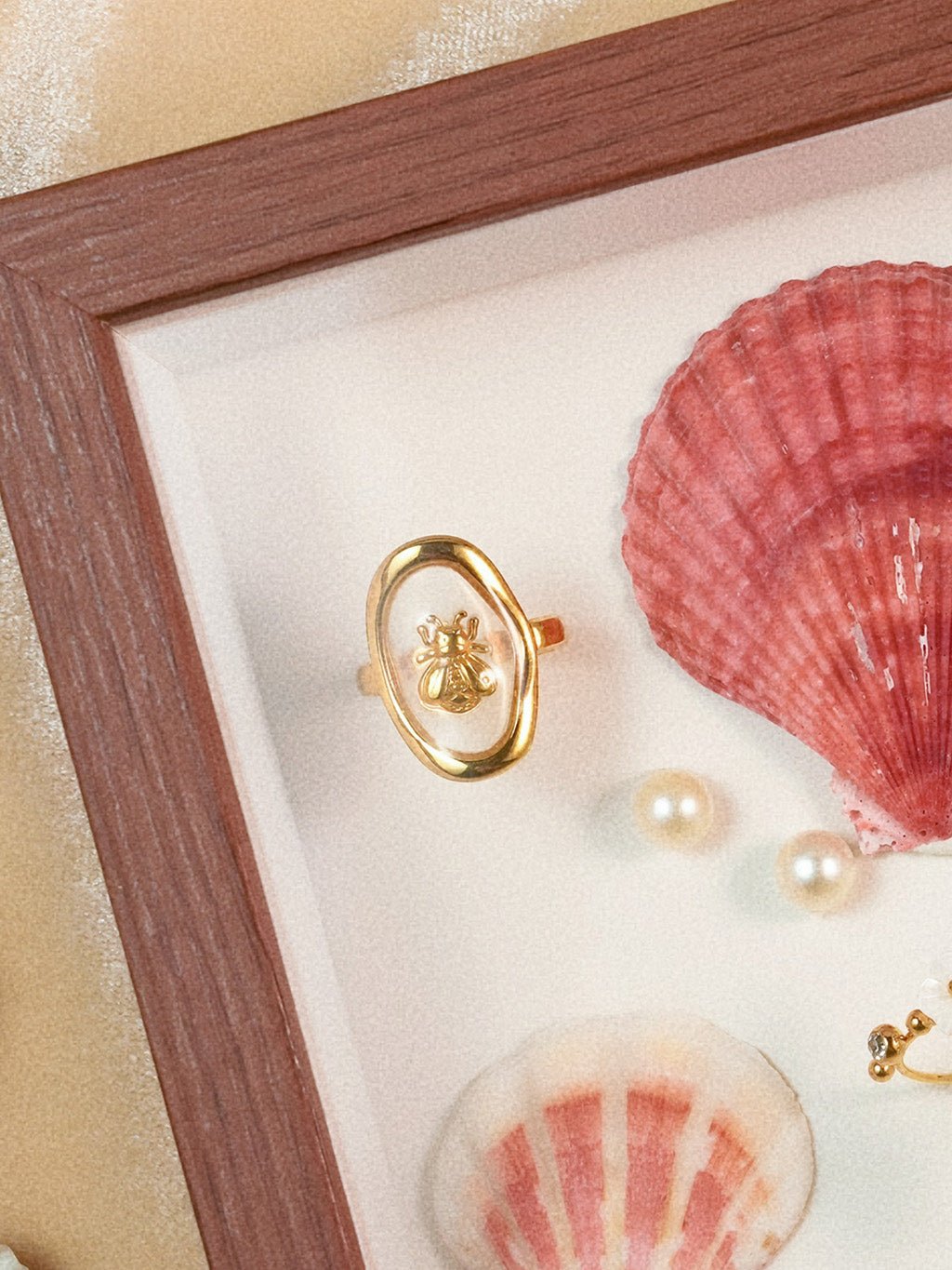 Floating Bee Ring Gold - Dorose | Wasserresistent, kein Verfärben