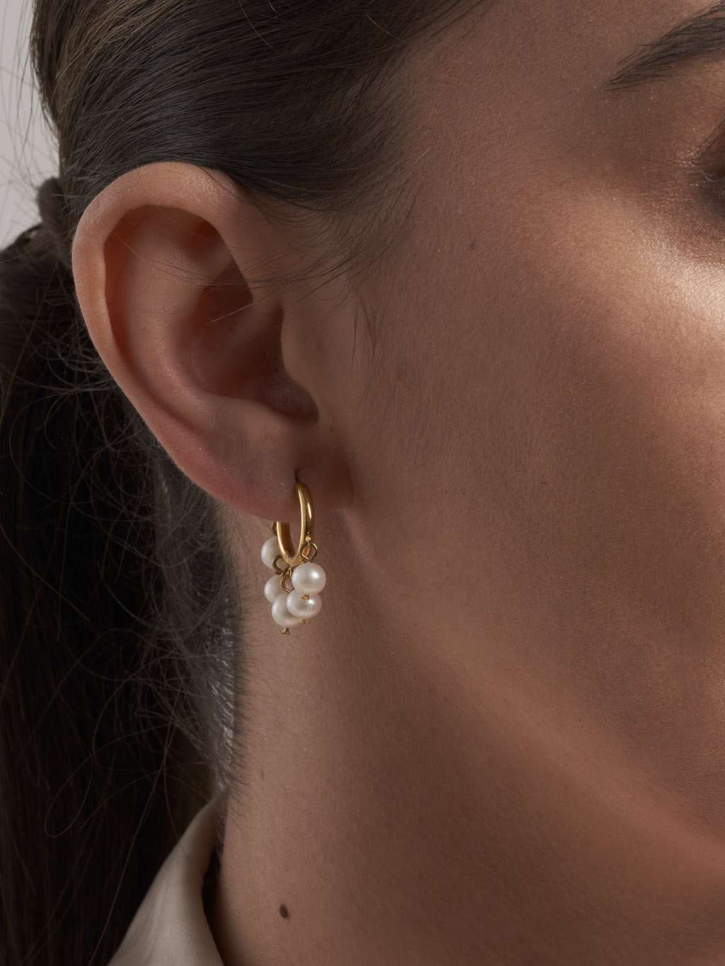 Floating Pearl Charm Ohrringe Gold - Dorose | Wasserfester Schmuck, 18K vergoldet