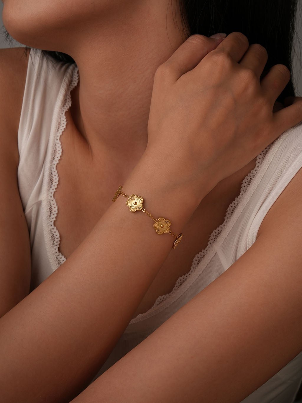 Floral Statement Armband Gold - Dorose | Wasserresistent, kein Verfärben
