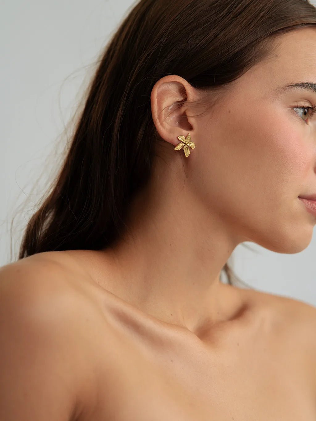 Flower Ohrstecker Gold - Dorose | Wasserfester Schmuck, 18K vergoldet