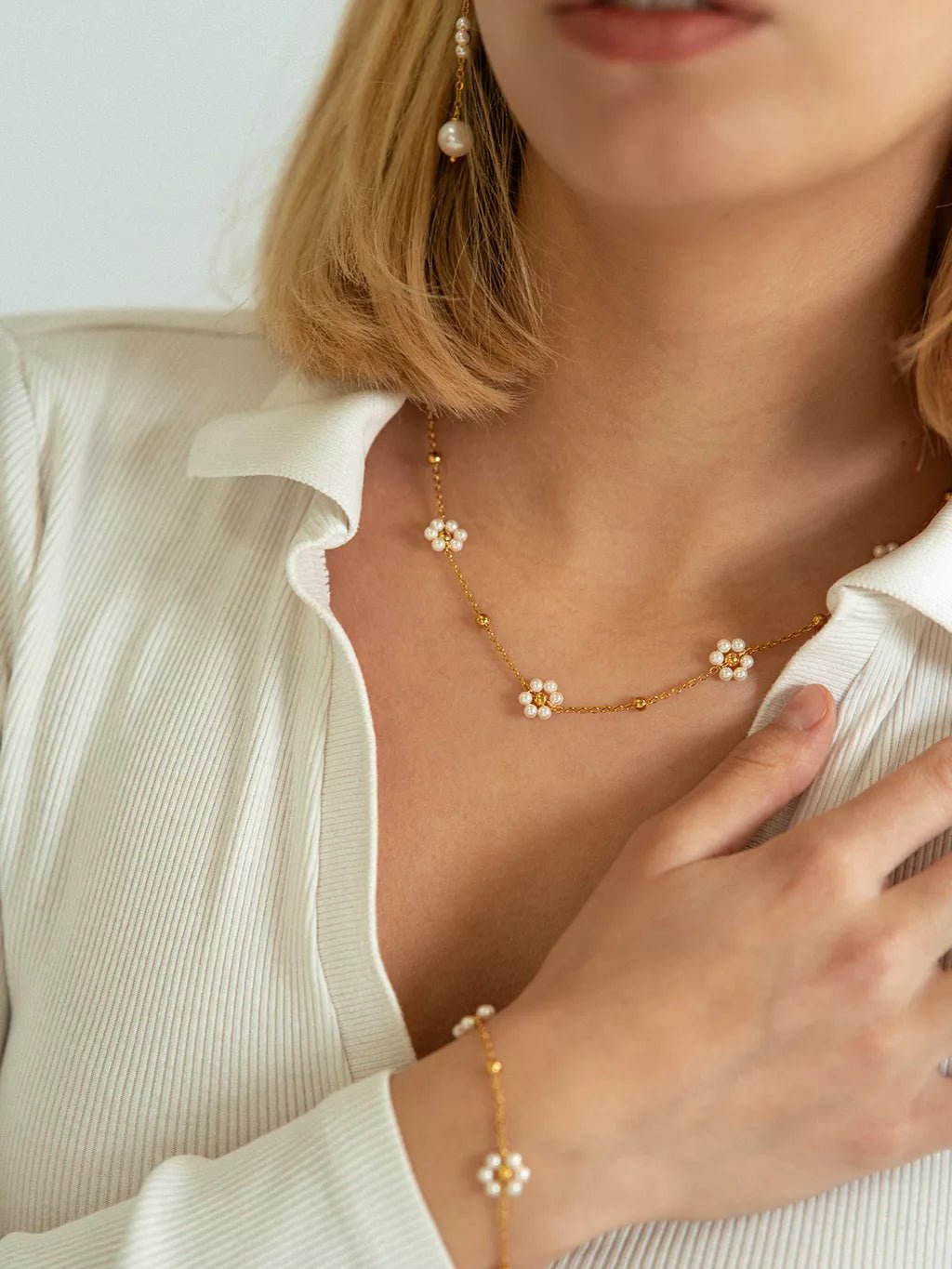 Flower Pearl Halskette Gold - Dorose | Wasserfester Schmuck, 18K vergoldet